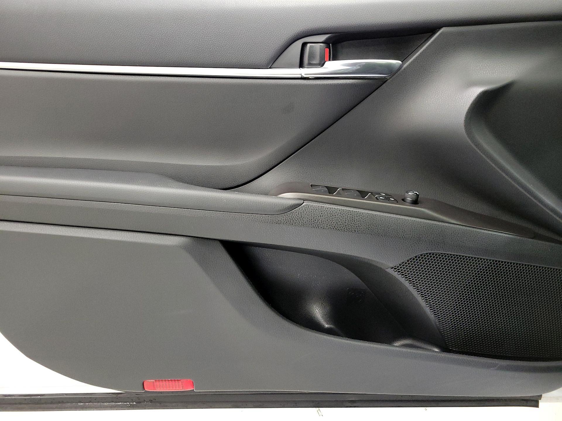 Thumbnail: 2024 Toyota Camry - 12