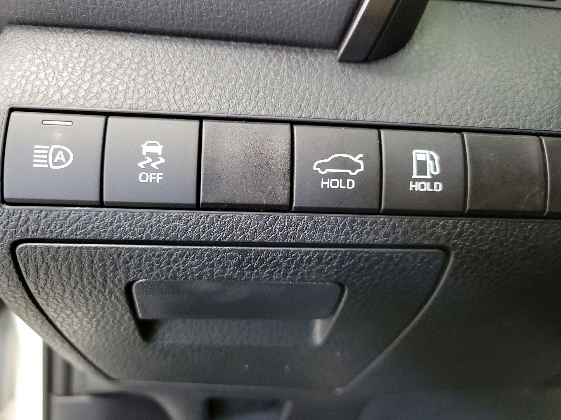 Thumbnail: 2024 Toyota Camry - 13