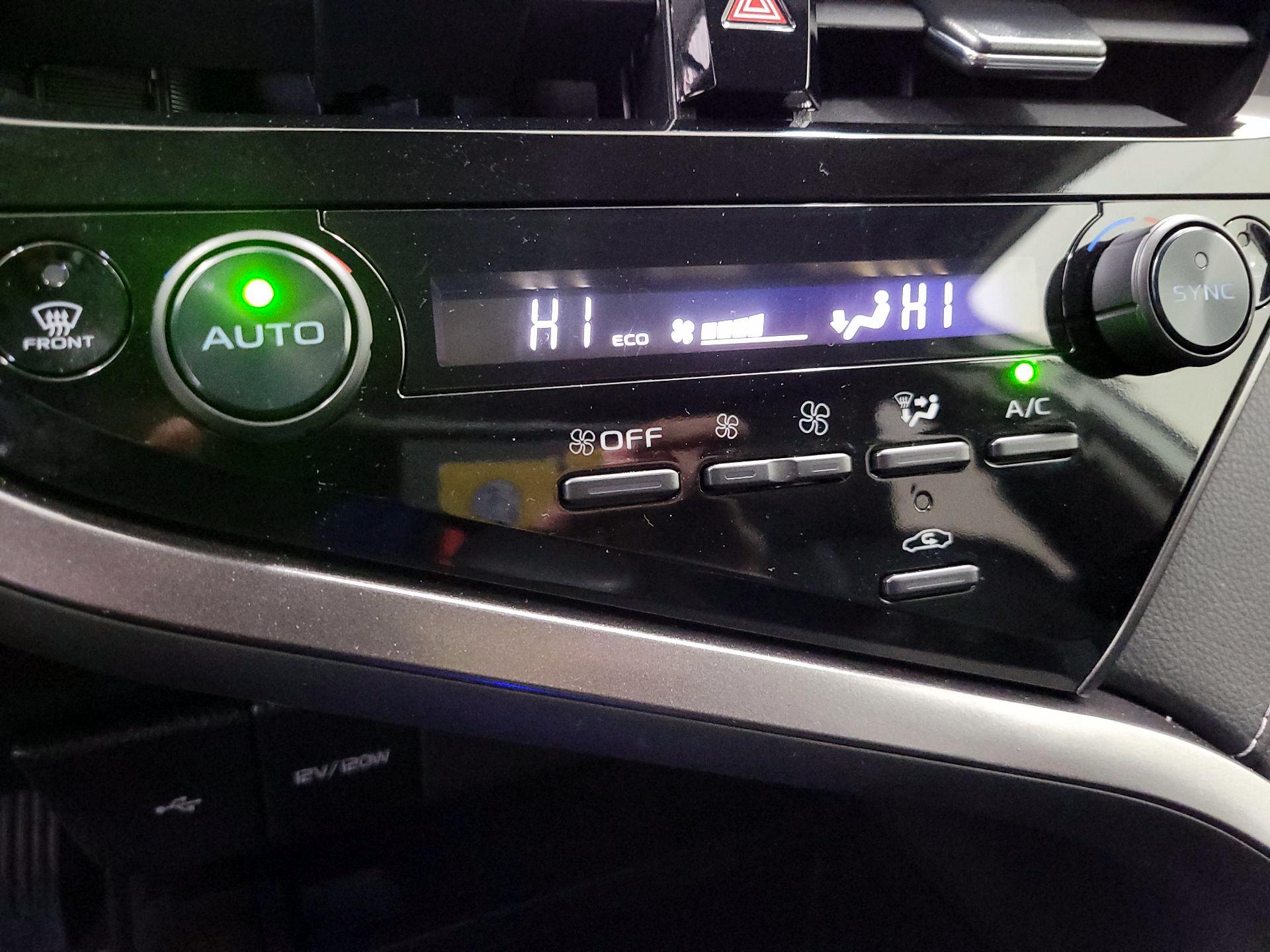 Thumbnail: 2024 Toyota Camry - 16