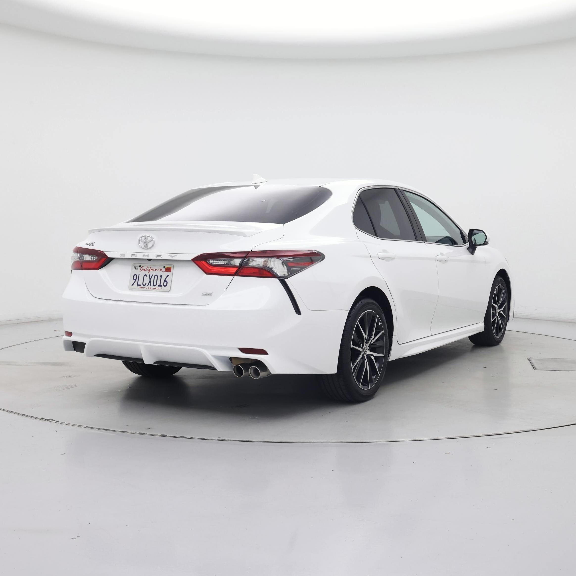 Thumbnail: 2024 Toyota Camry - 8