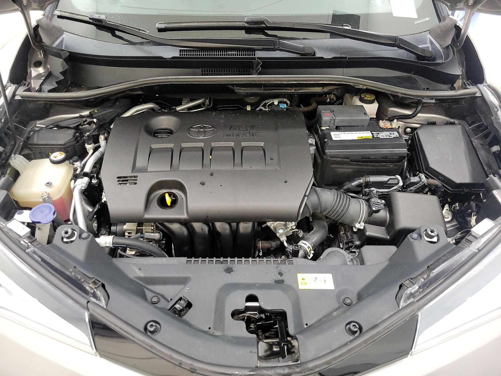 Thumbnail: 2018 Toyota C-HR - 20