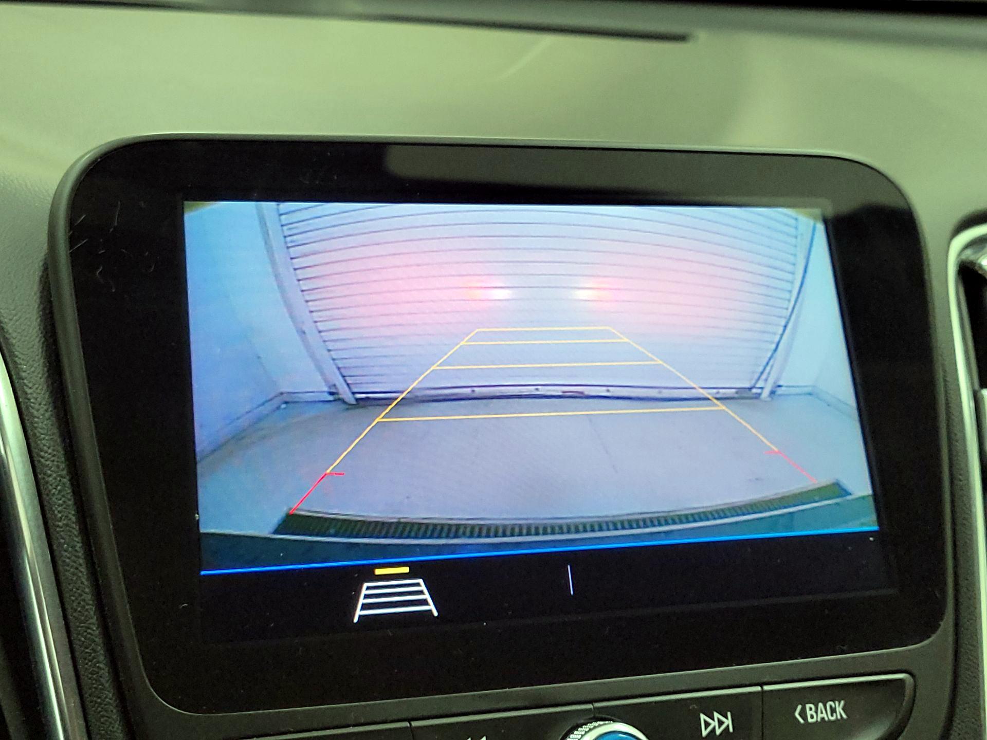 Thumbnail: 2020 Chevrolet Malibu - 14