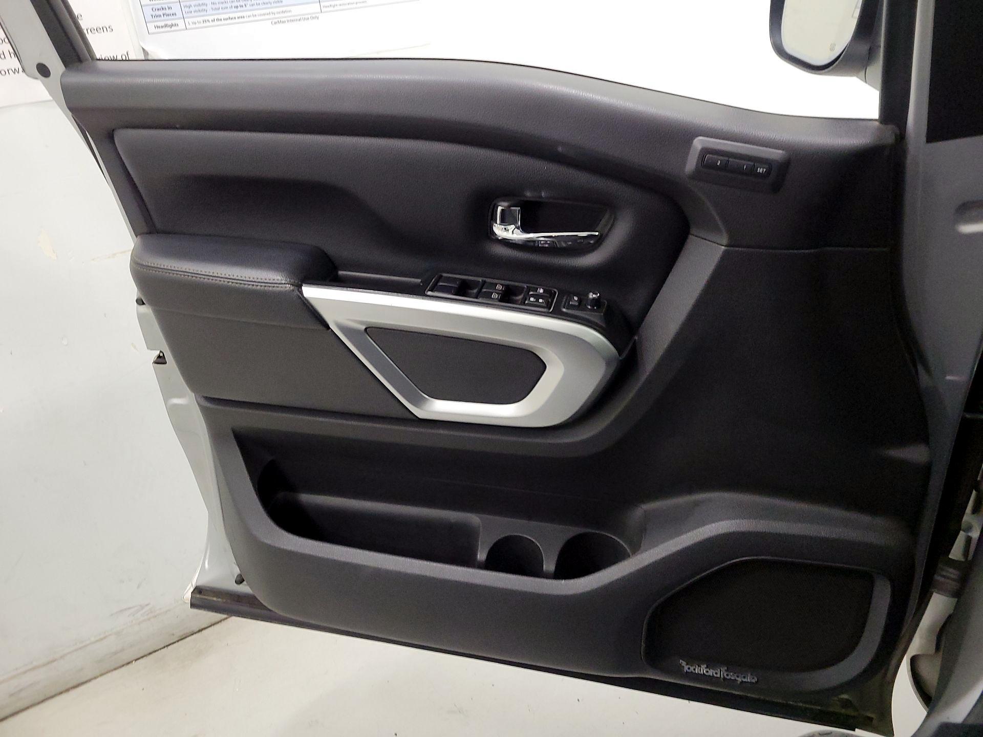 Thumbnail: 2017 Nissan Titan - 12