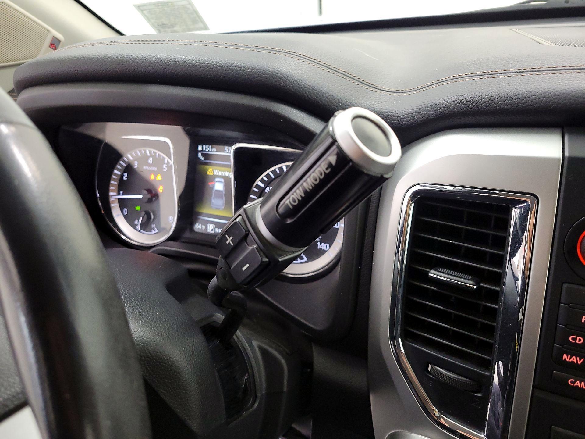 Thumbnail: 2017 Nissan Titan - 18