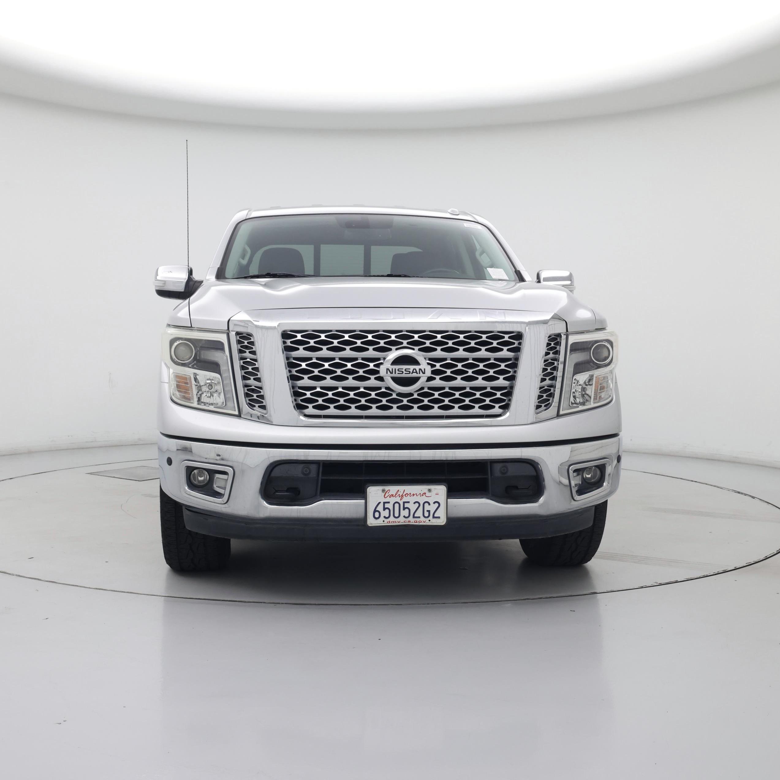 Thumbnail: 2017 Nissan Titan - 5