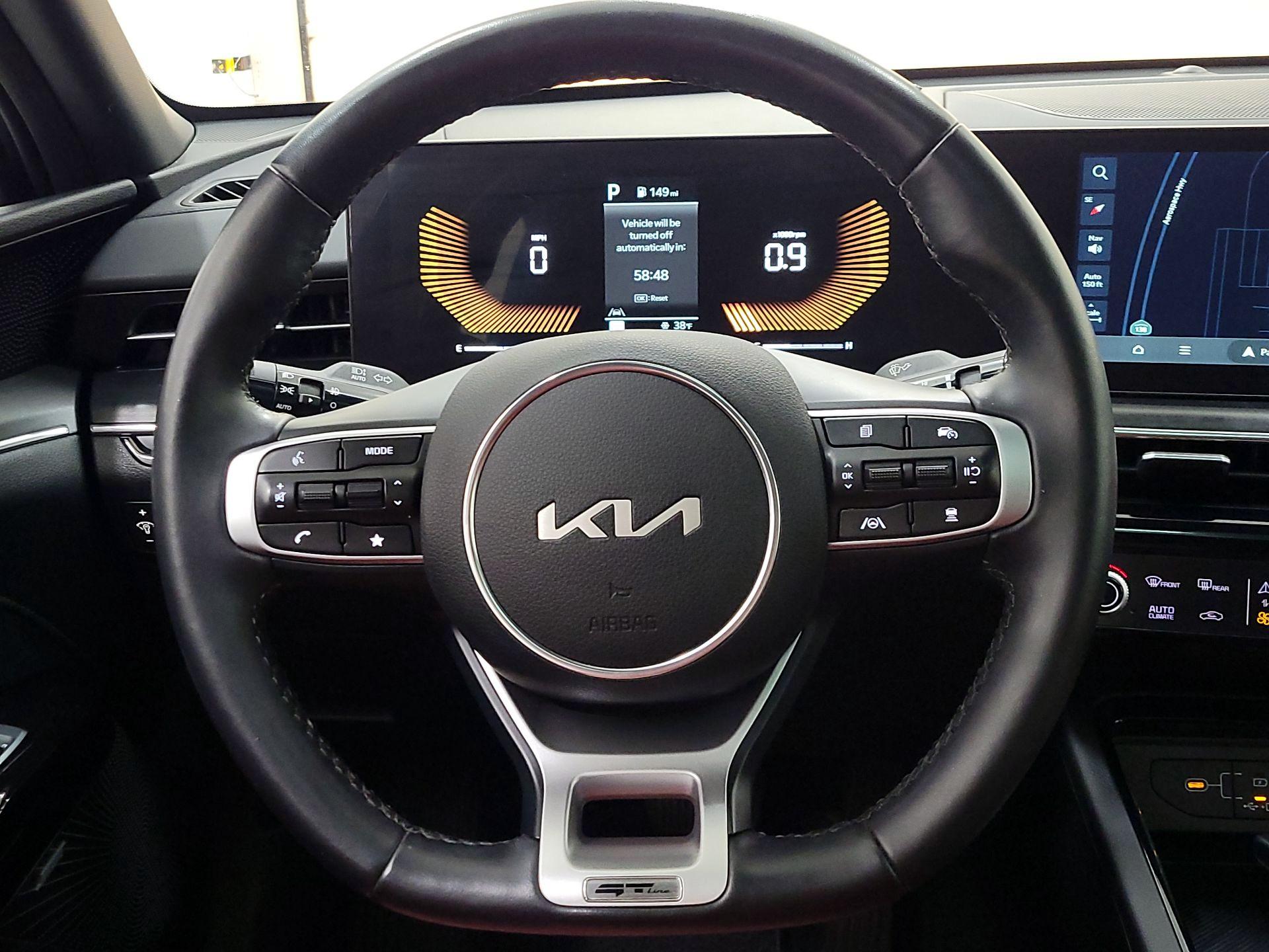 Thumbnail: 2025 Kia K5 - 10