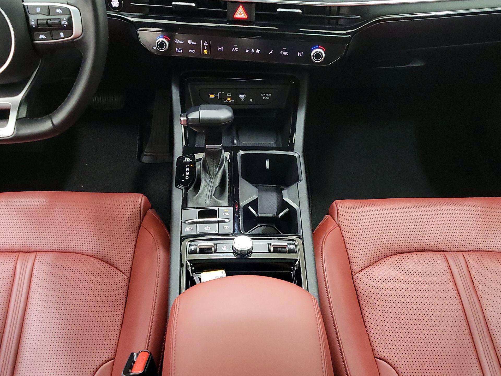 Thumbnail: 2025 Kia K5 - 18