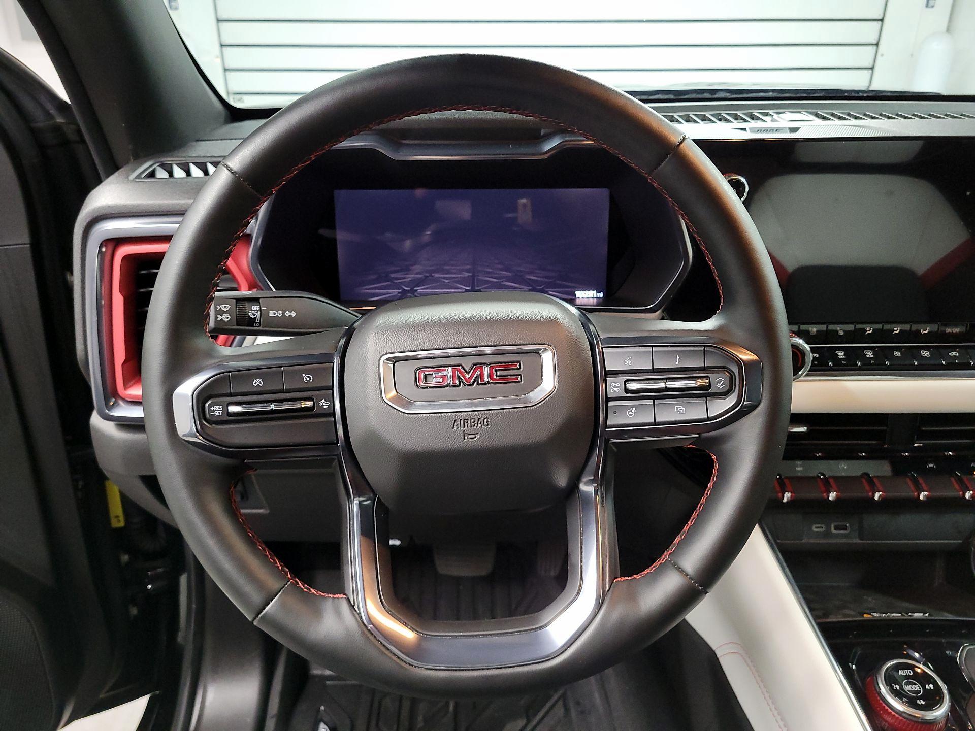 Thumbnail: 2024 GMC Canyon - 10