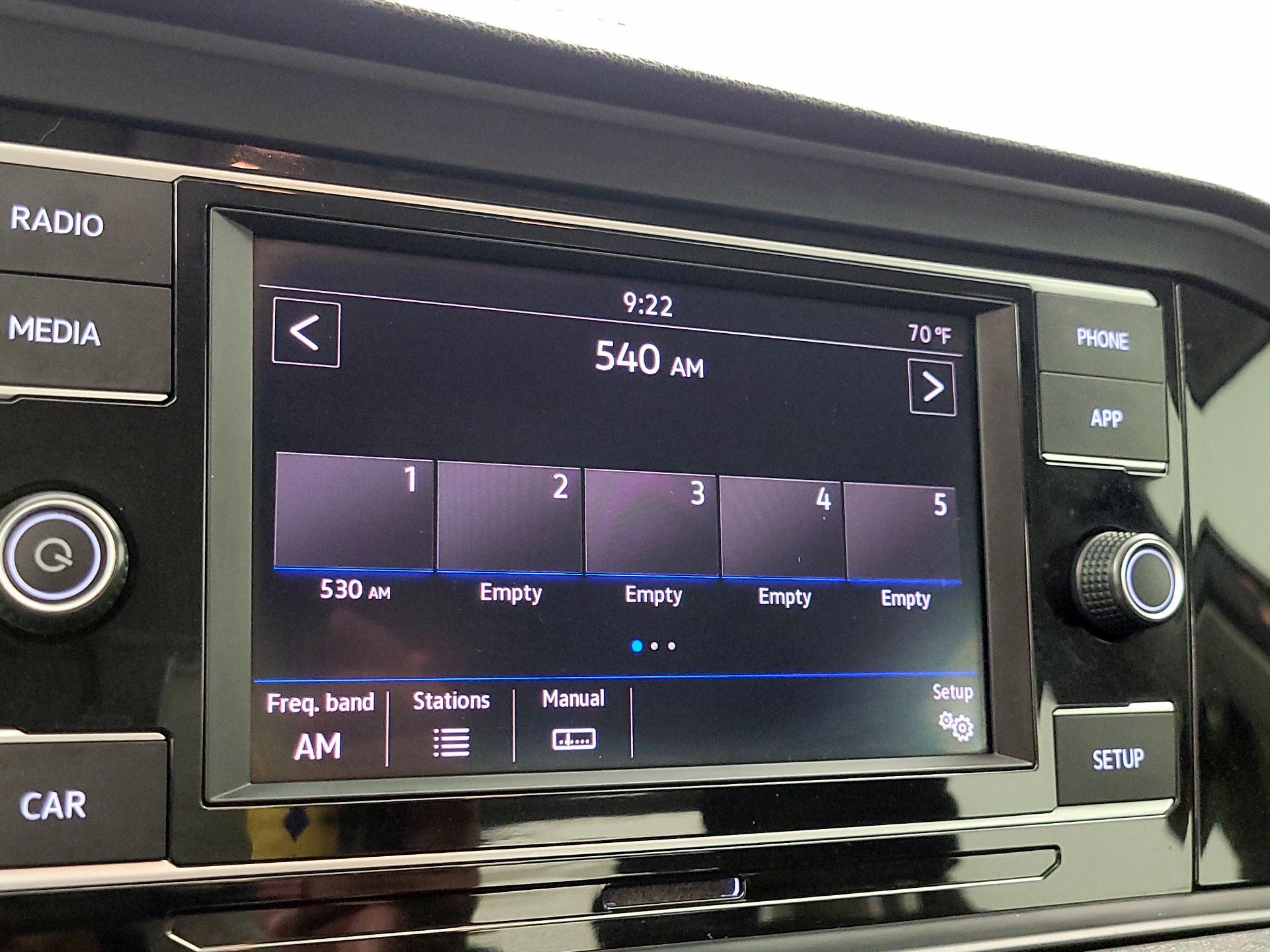 Thumbnail: 2019 Volkswagen Jetta - 15