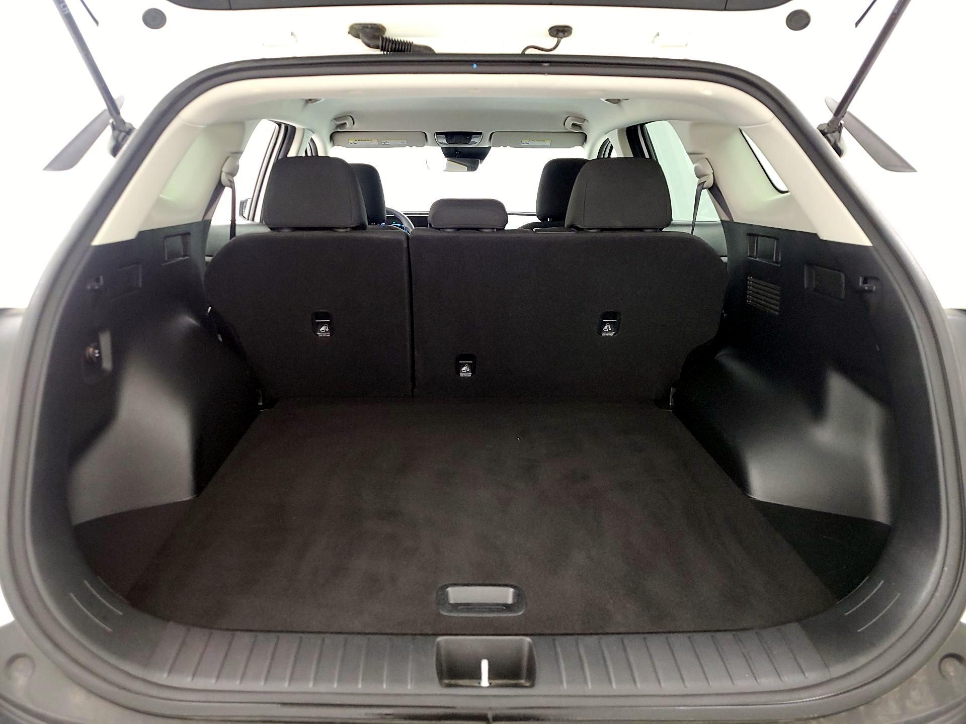 Thumbnail: 2023 Kia Sportage - 20