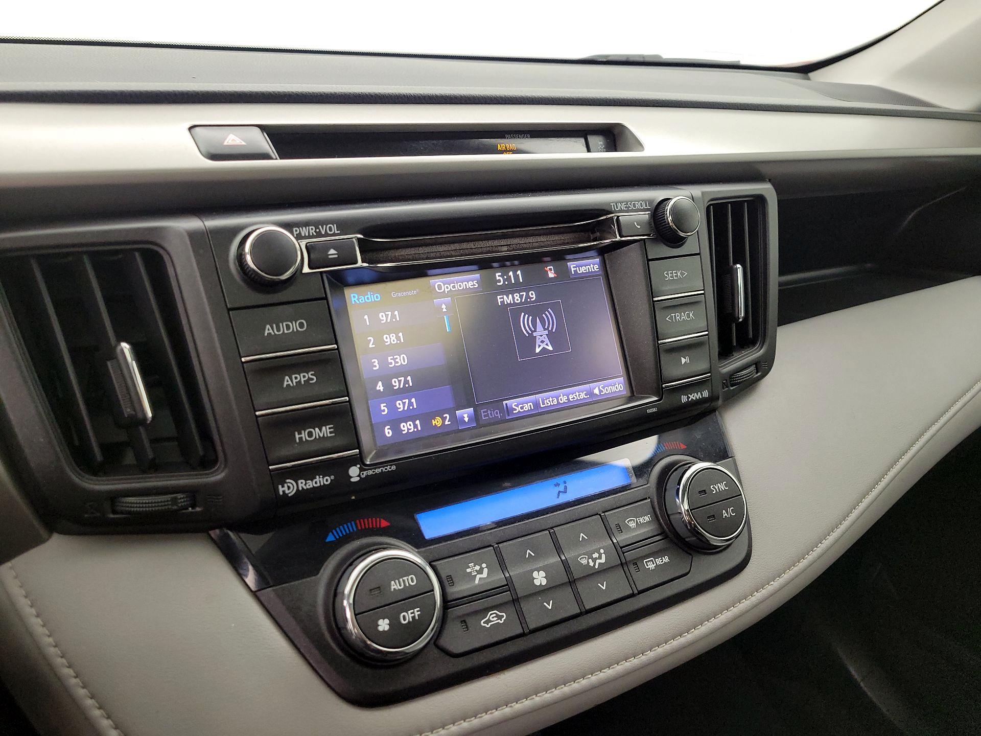 Thumbnail: 2016 Toyota RAV4 - 15