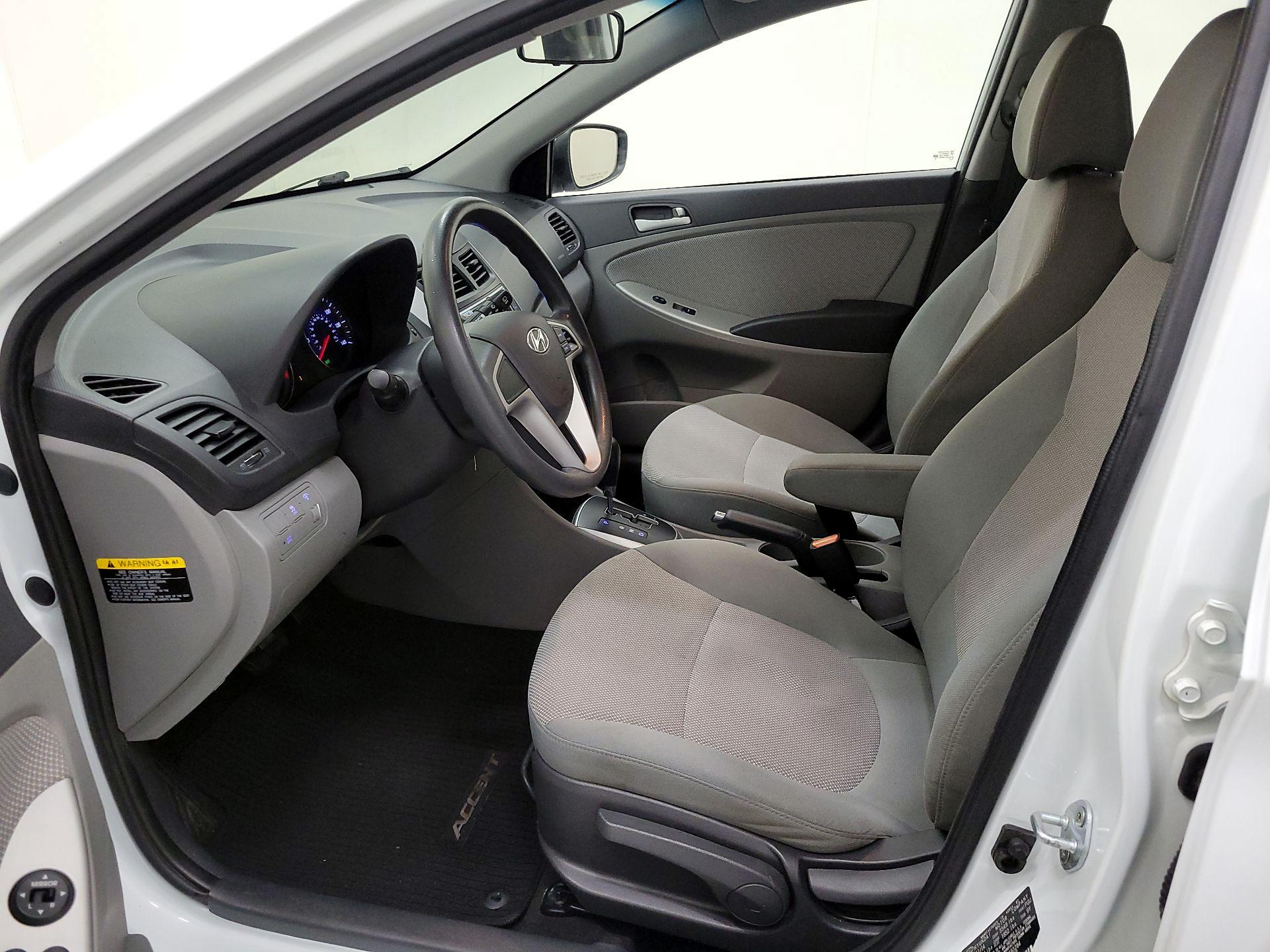 Thumbnail: 2014 Hyundai Accent - 11