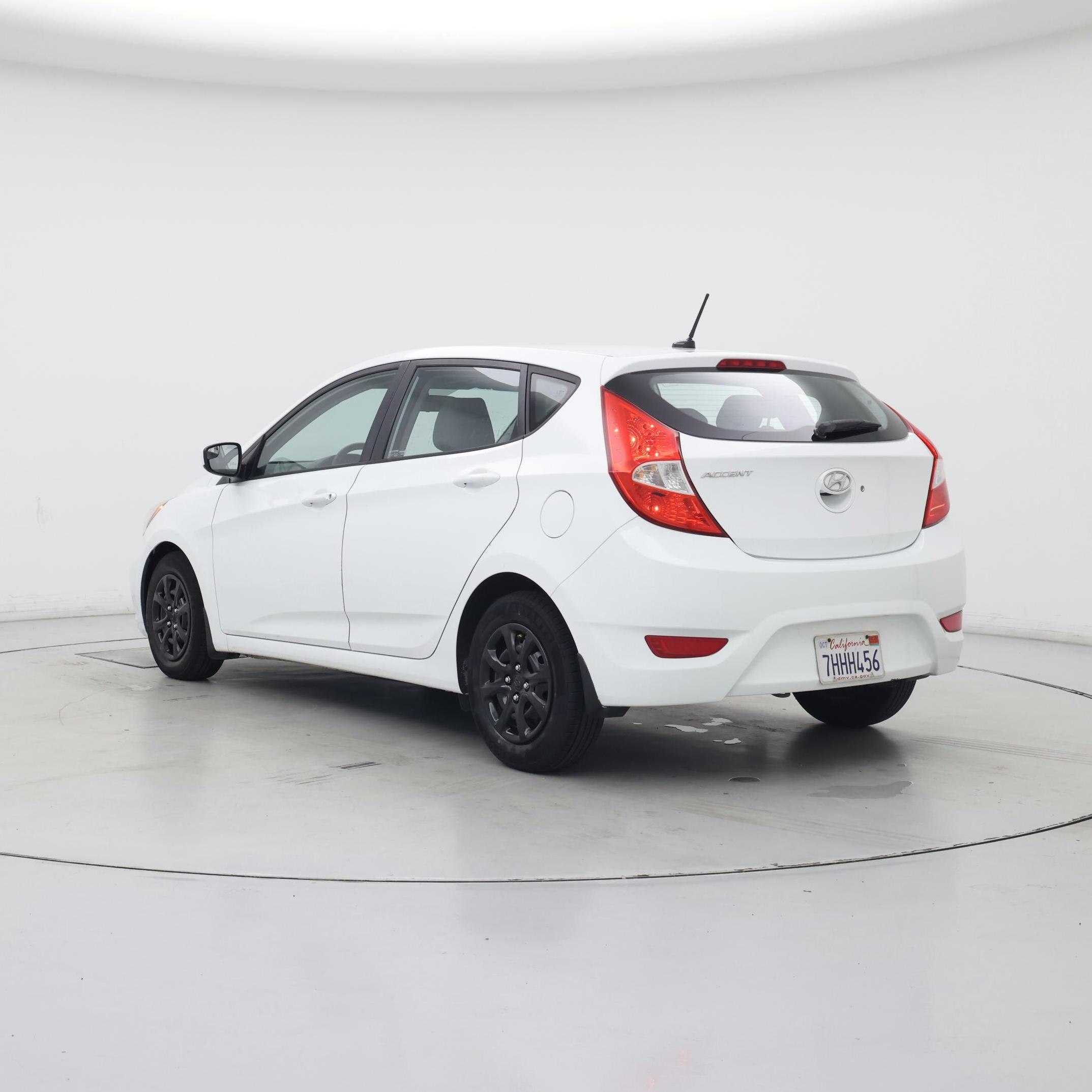 Thumbnail: 2014 Hyundai Accent - 2