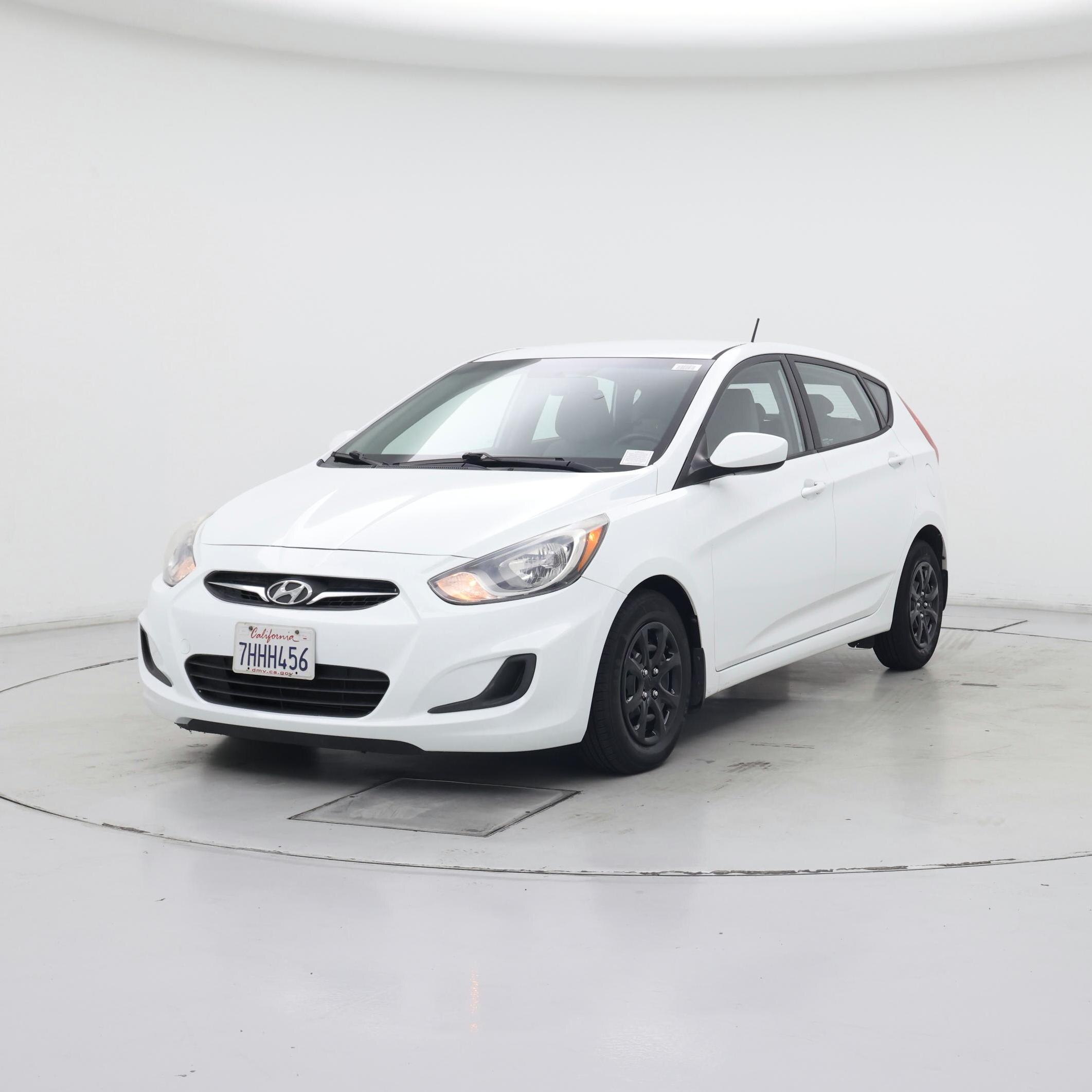 Thumbnail: 2014 Hyundai Accent - 4