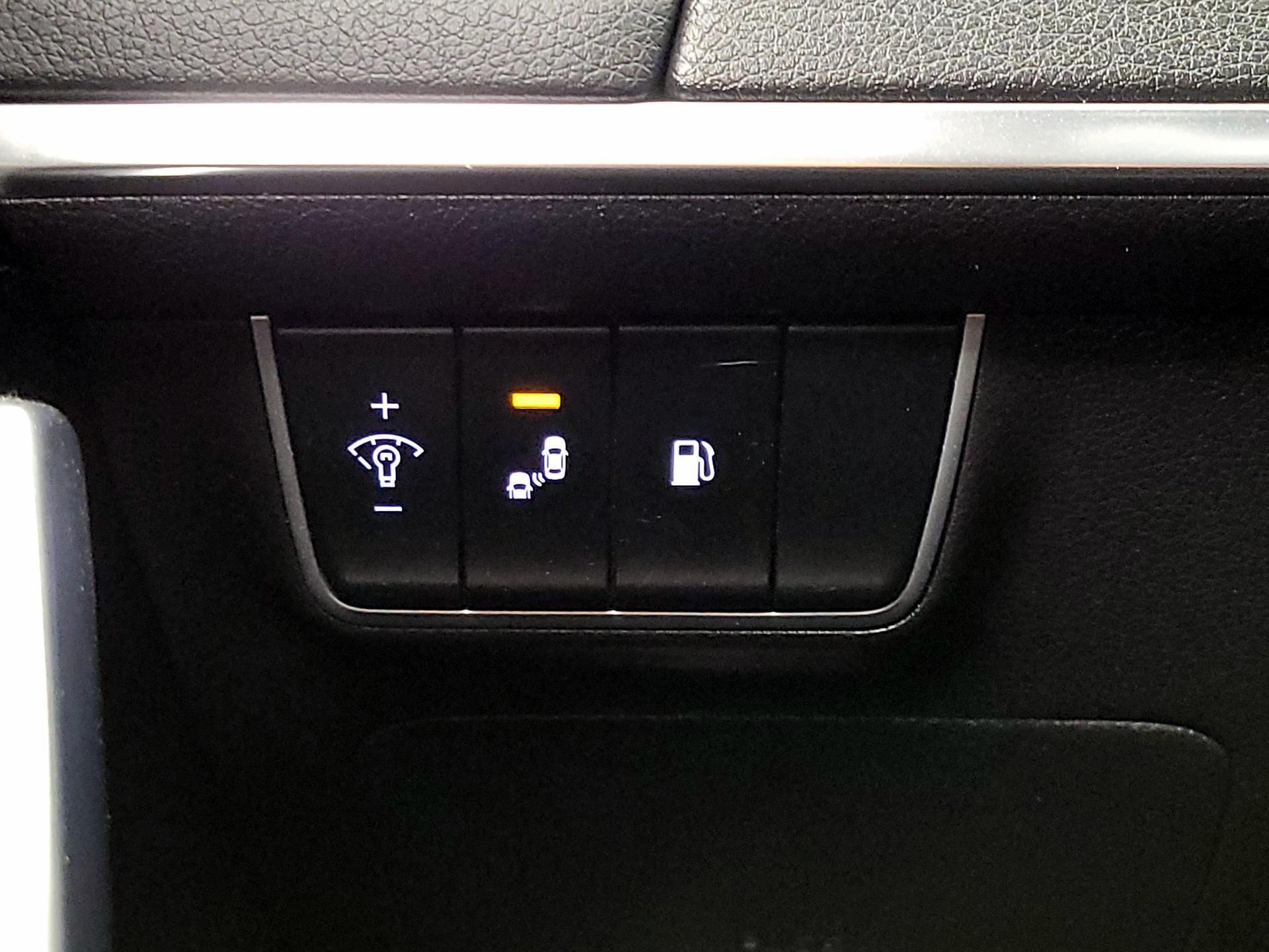 Thumbnail: 2020 Kia Stinger - 13