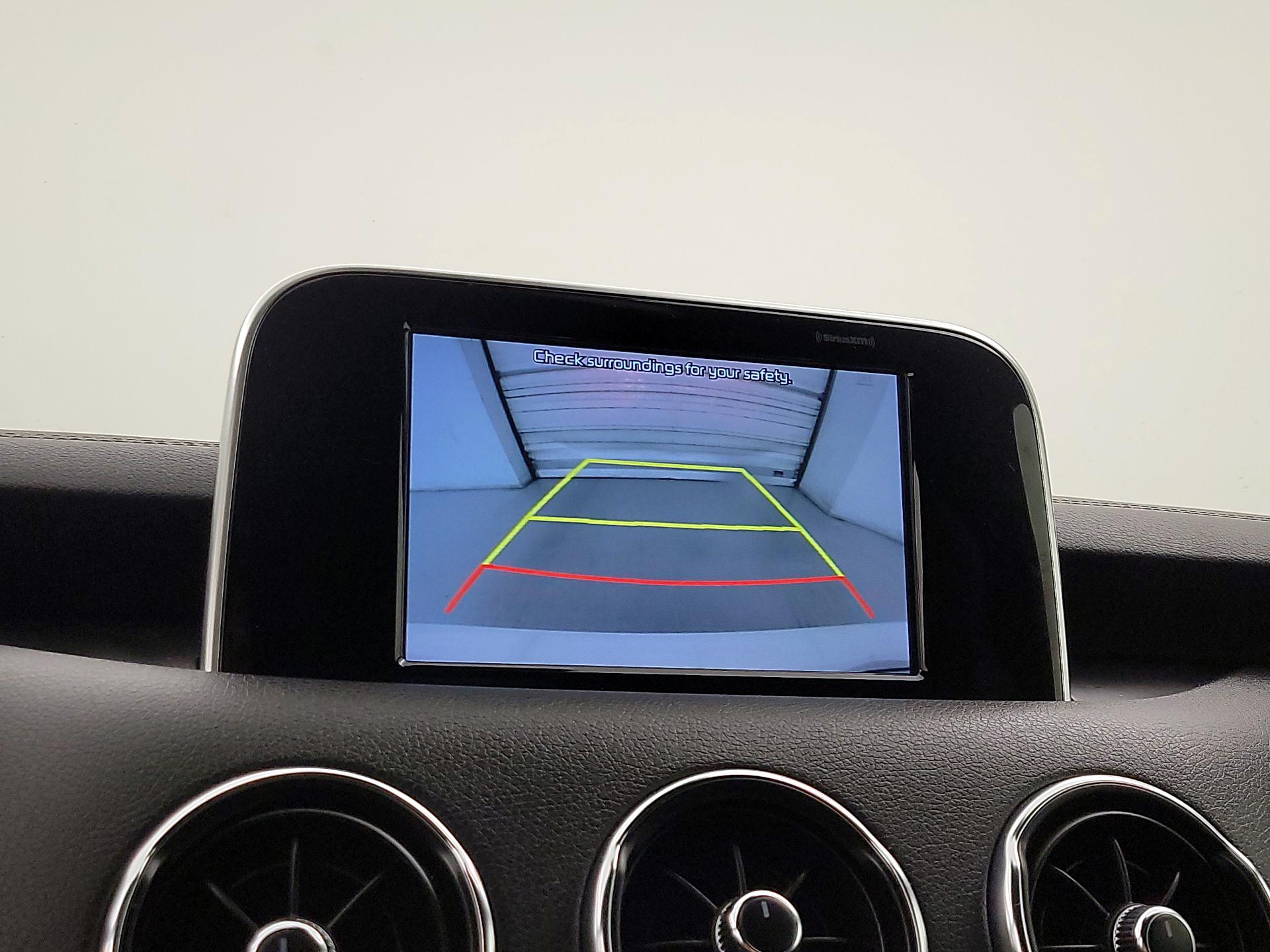 Thumbnail: 2020 Kia Stinger - 14