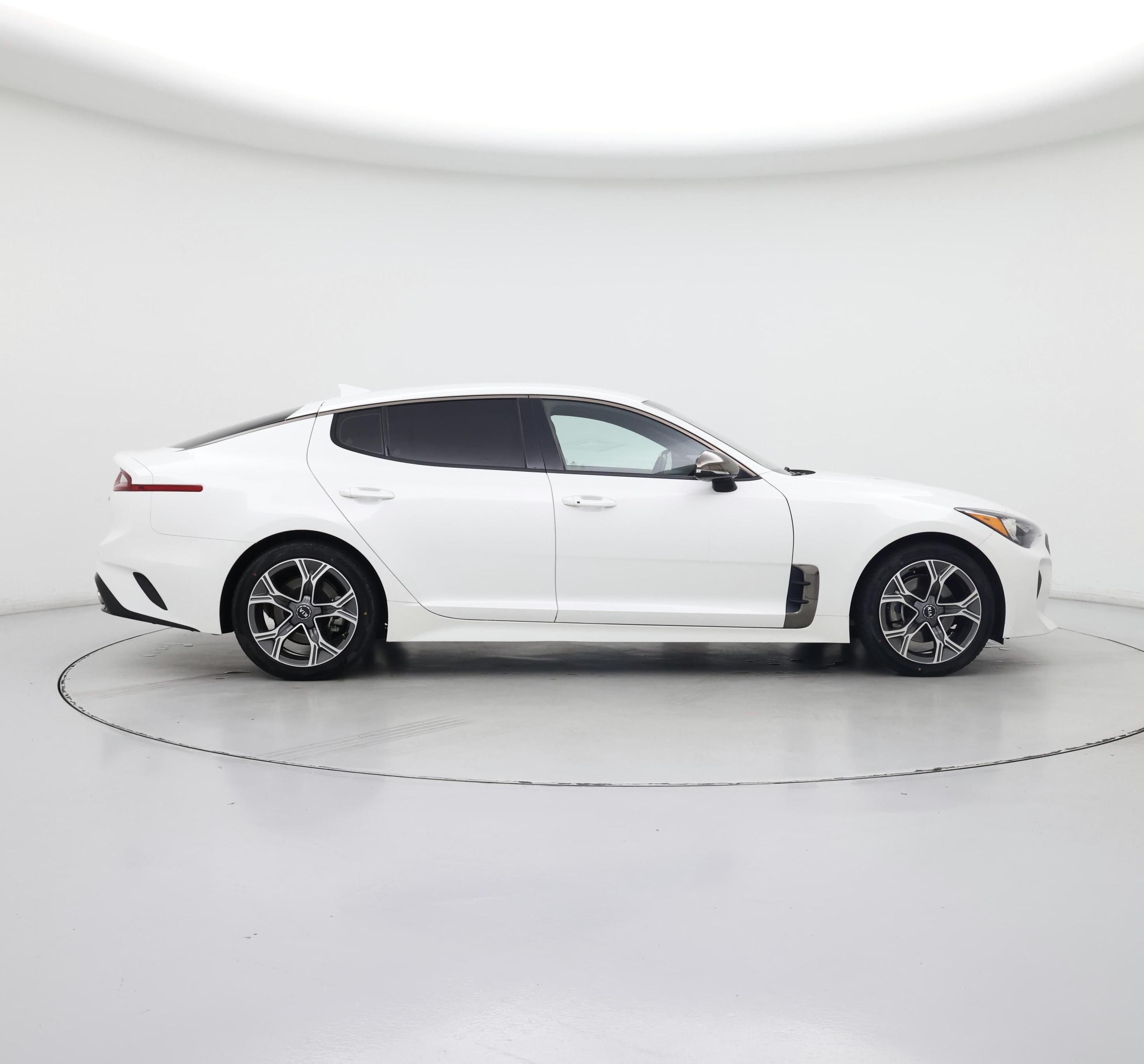 Thumbnail: 2020 Kia Stinger - 7