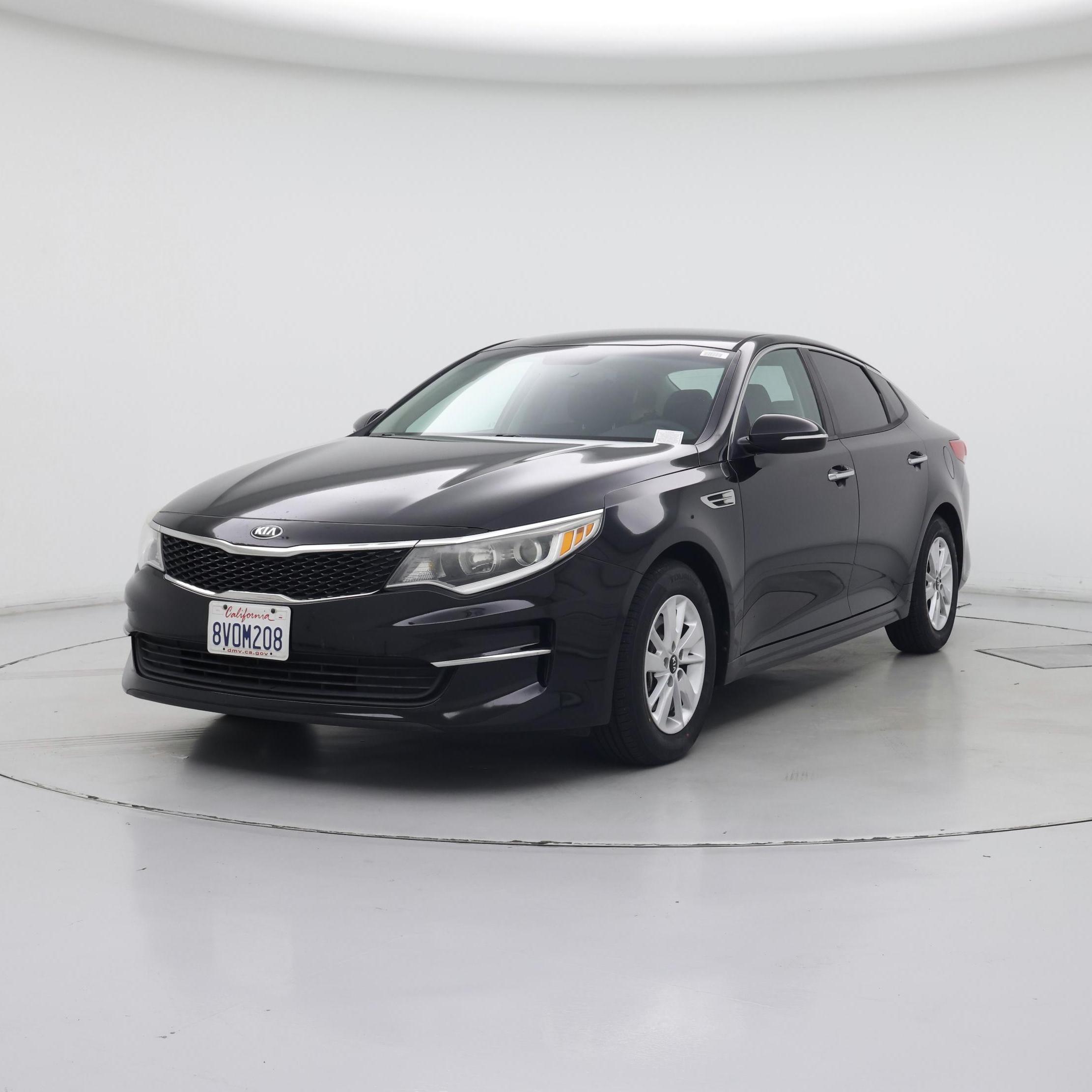 Thumbnail: 2016 Kia Optima - 4