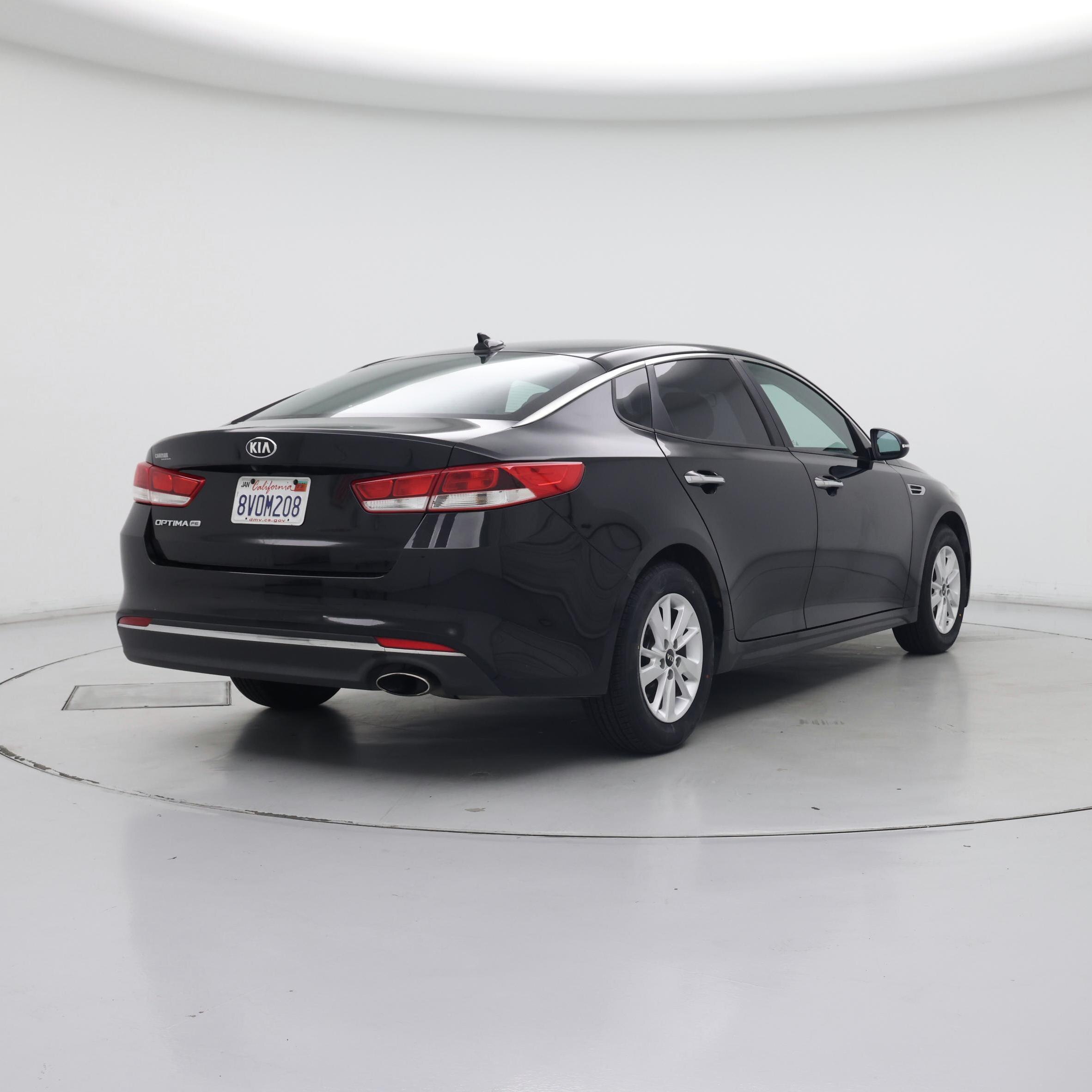 Thumbnail: 2016 Kia Optima - 8