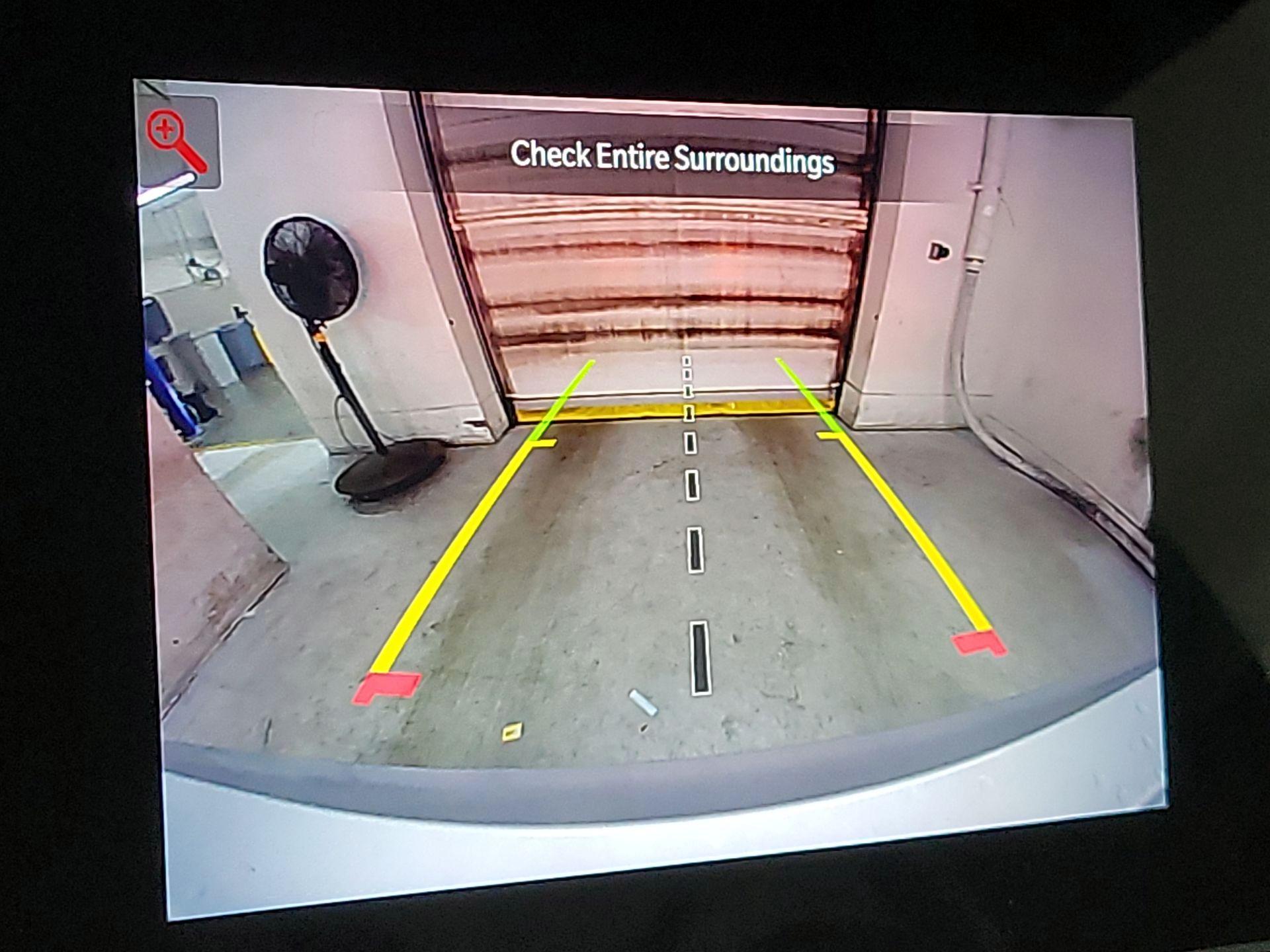 Thumbnail: 2023 Jeep Wagoneer - 13