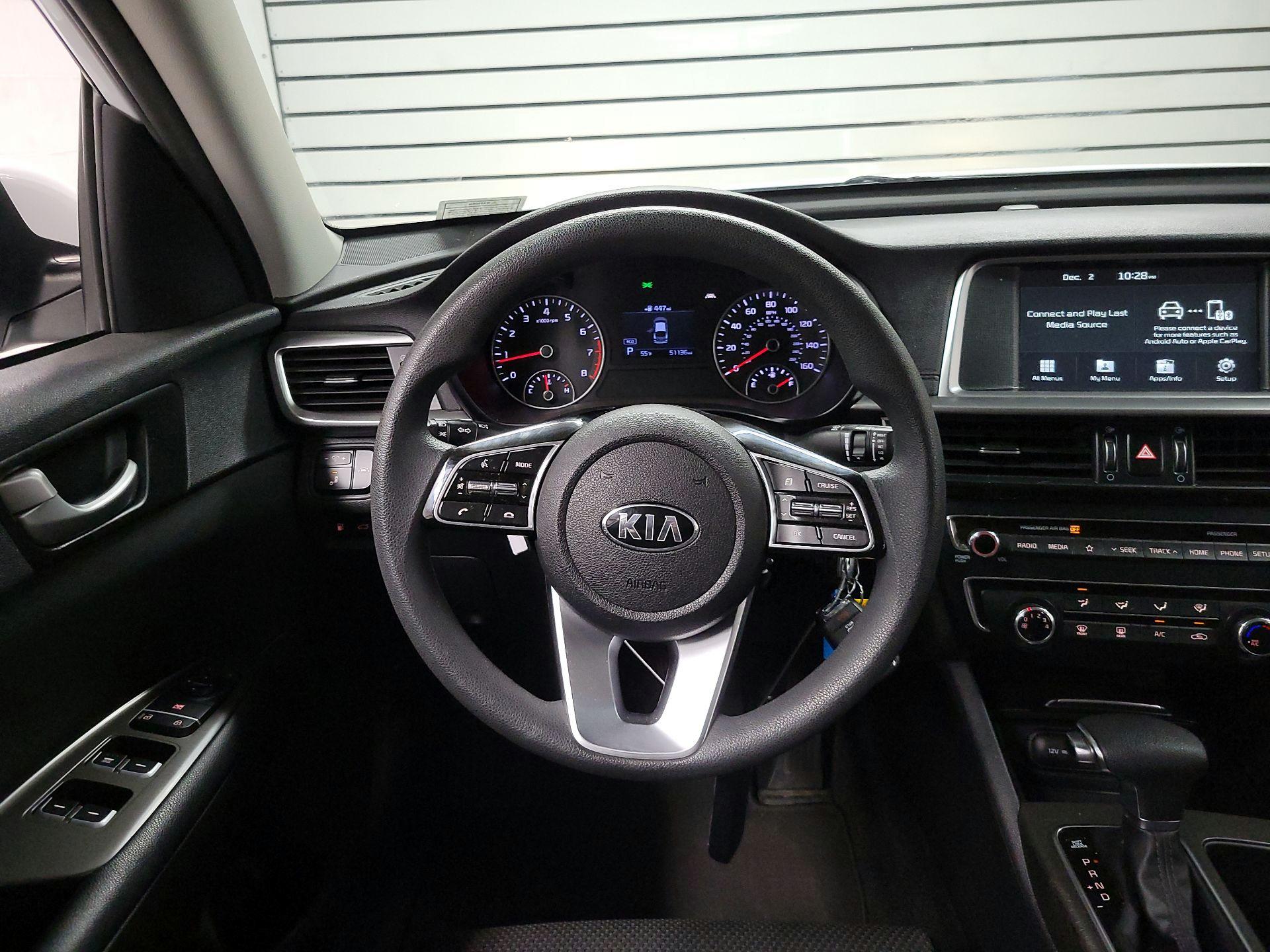 Thumbnail: 2020 Kia Optima - 10