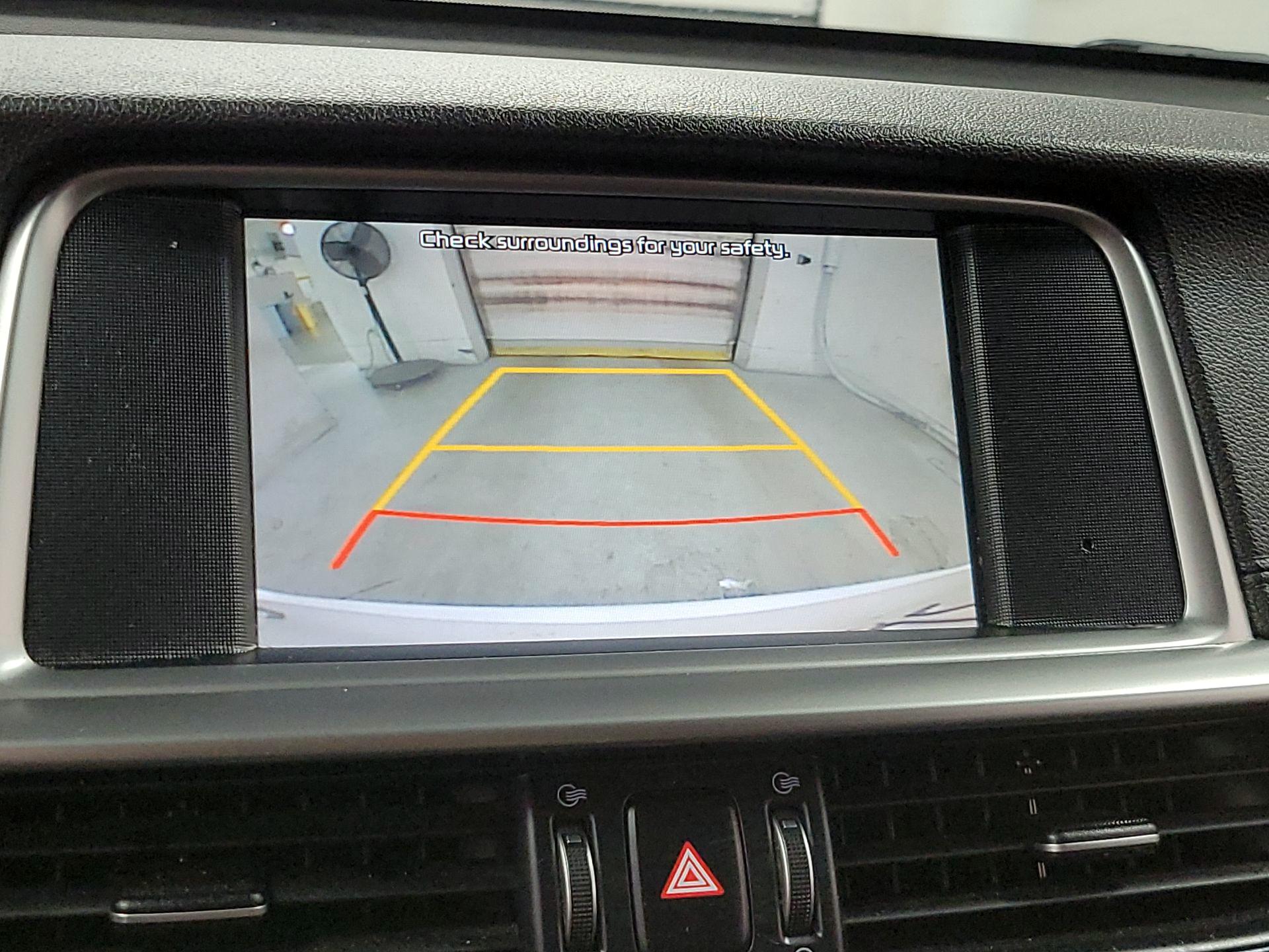 Thumbnail: 2020 Kia Optima - 13