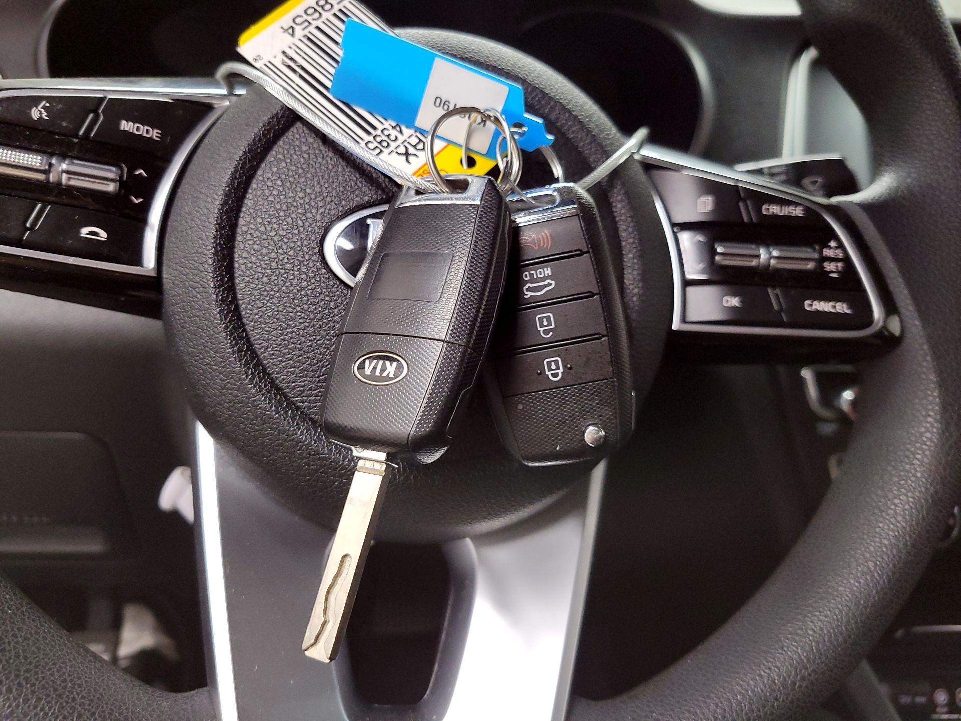 Thumbnail: 2020 Kia Optima - 20