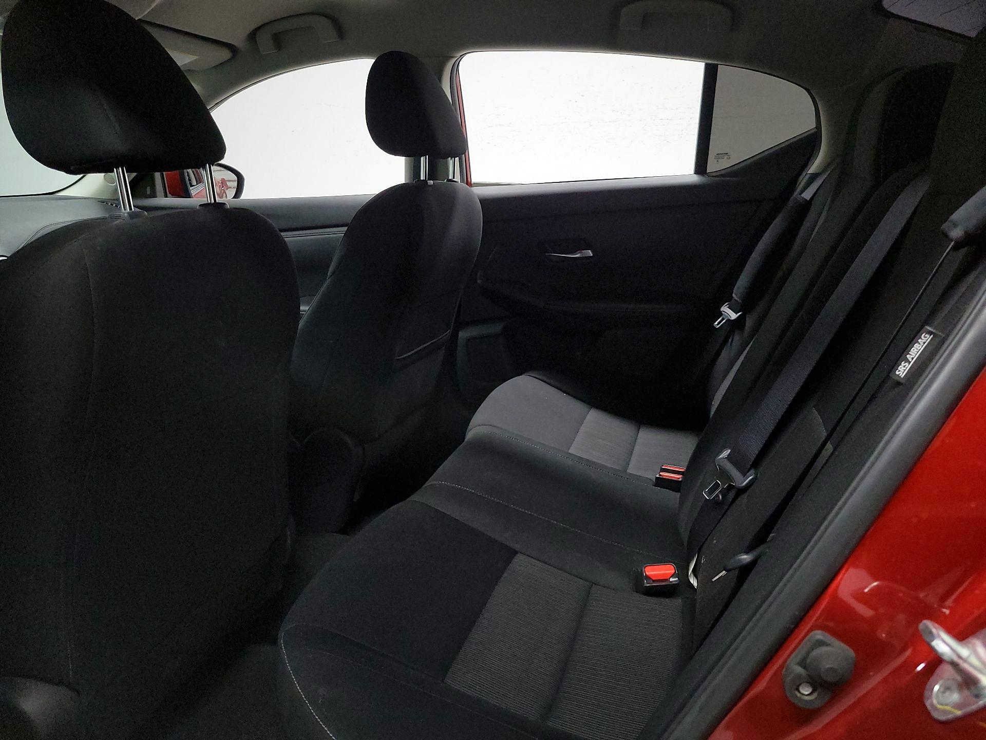 Thumbnail: 2023 Nissan Sentra - 18