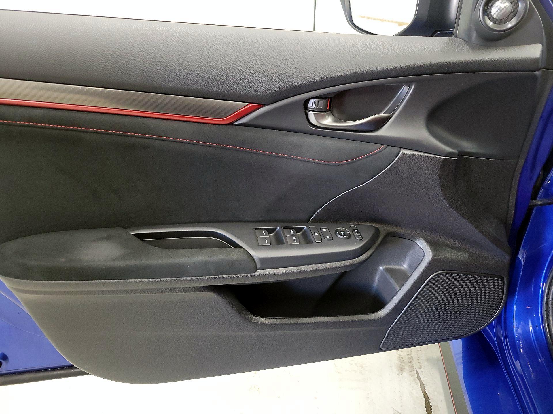 Thumbnail: 2018 Honda Civic - 12