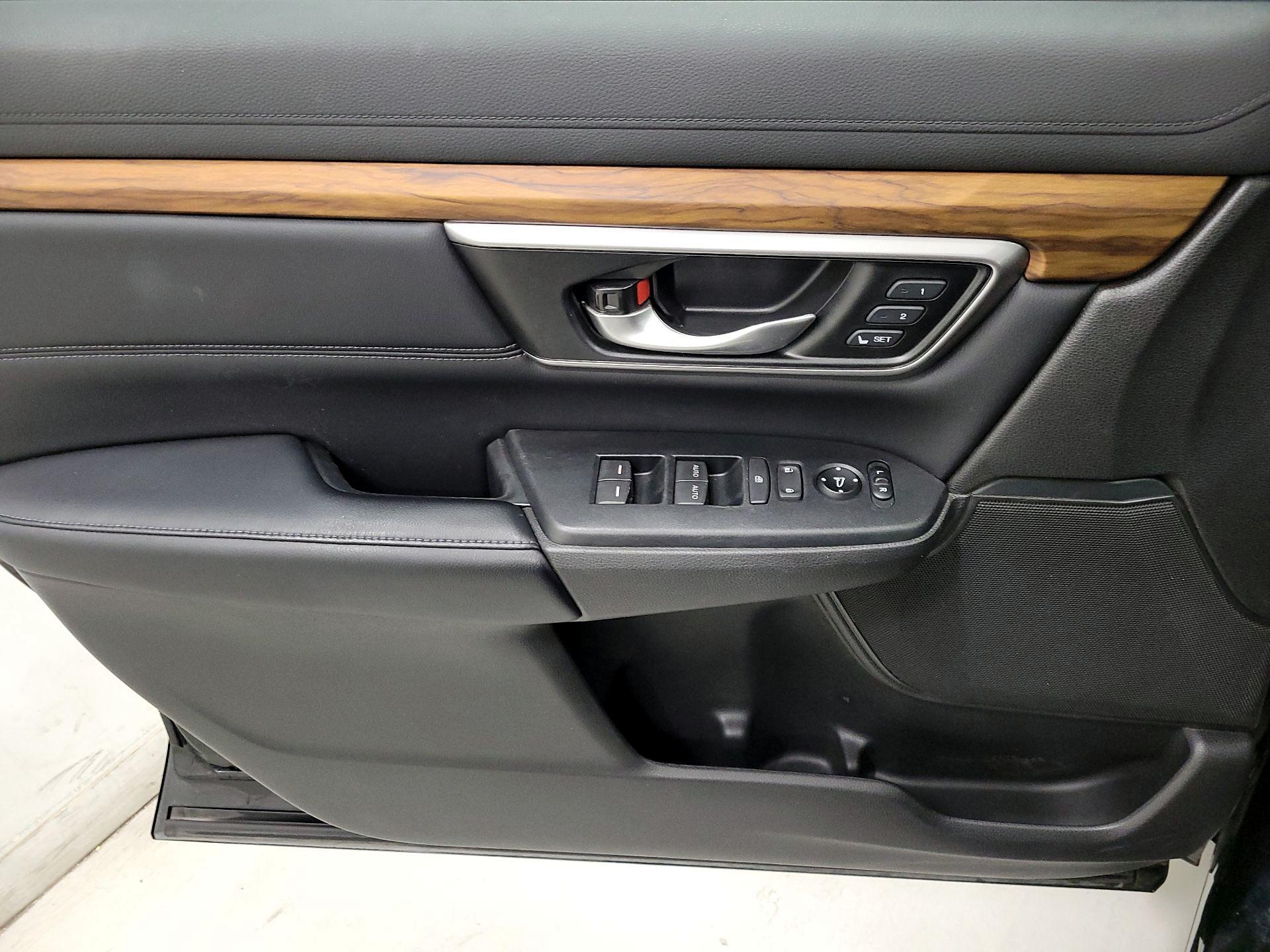 Thumbnail: 2018 Honda CR-V - 12