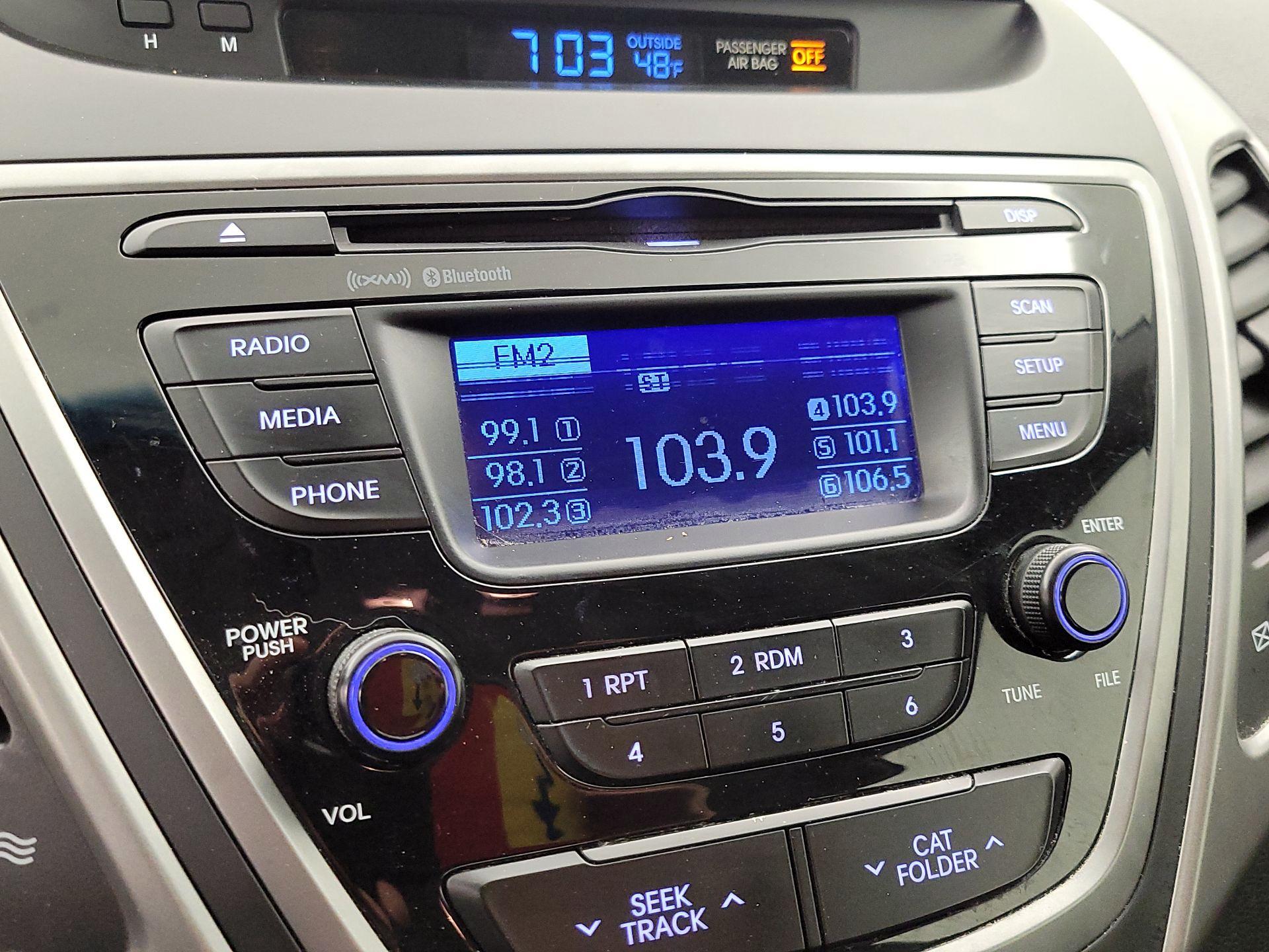 Thumbnail: 2014 Hyundai Elantra - 14