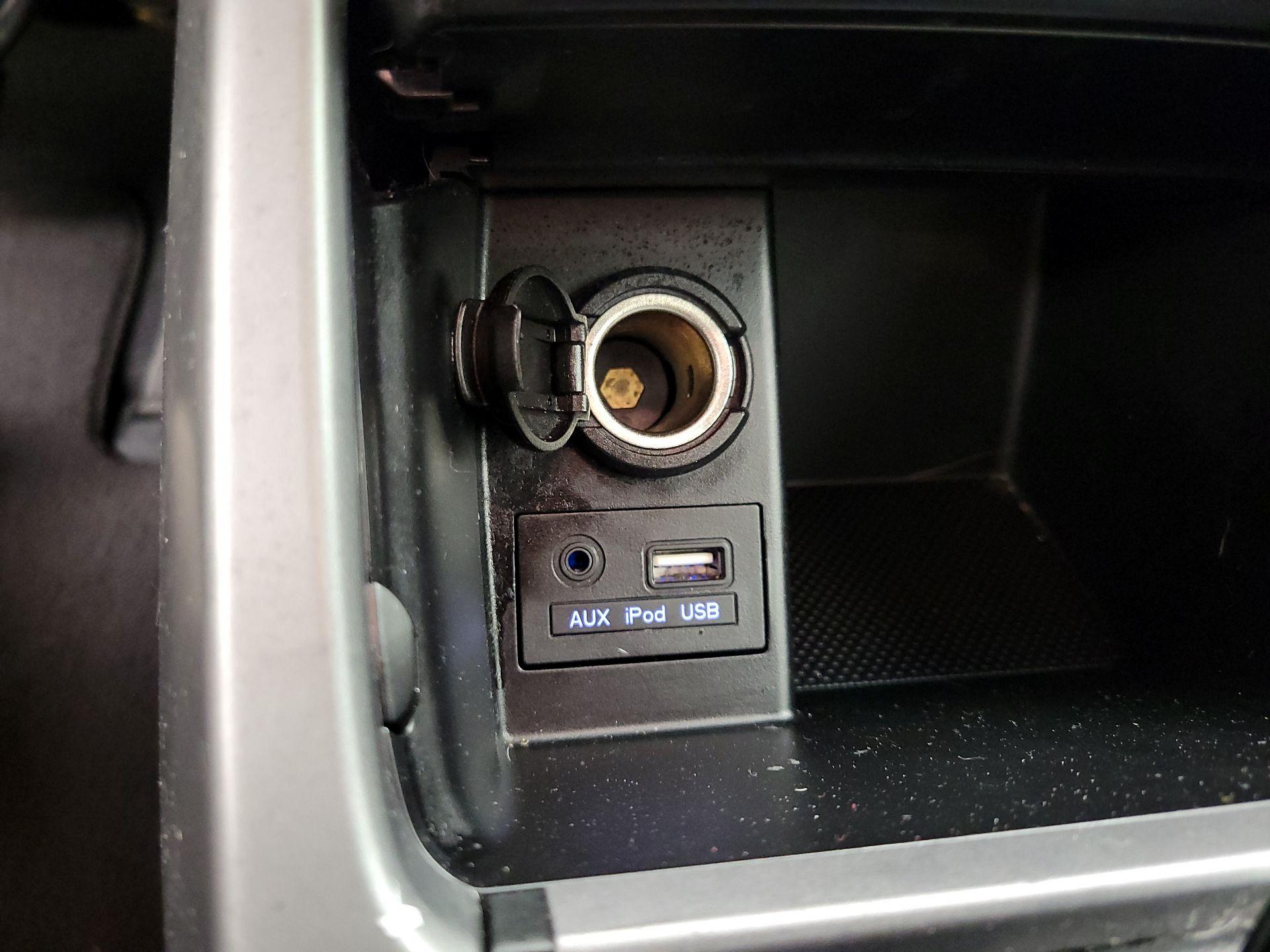 Thumbnail: 2014 Hyundai Elantra - 17