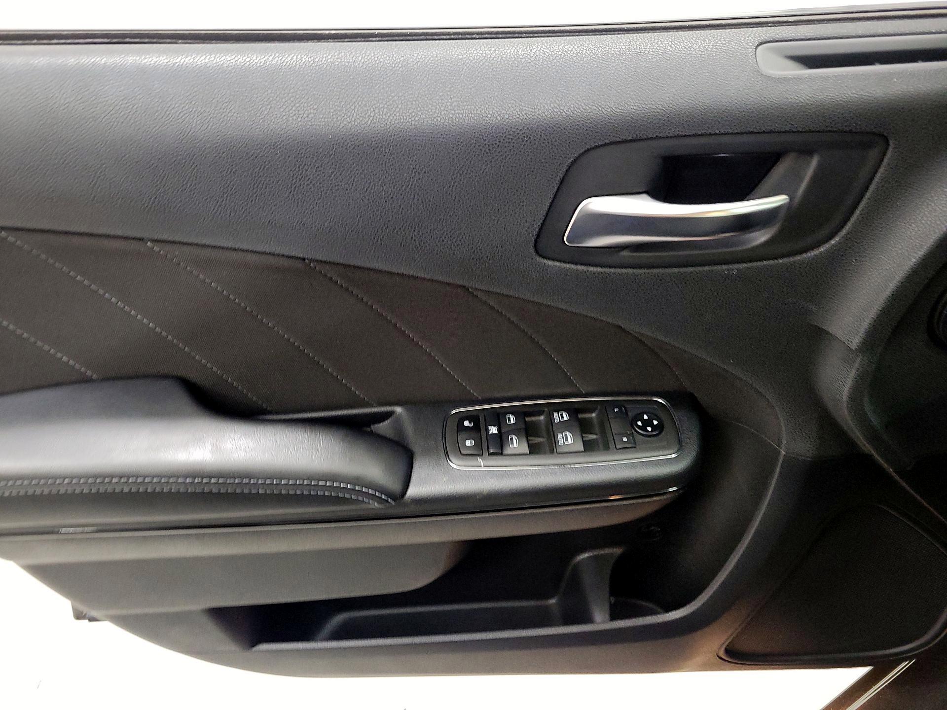 Thumbnail: 2021 Dodge Charger - 12