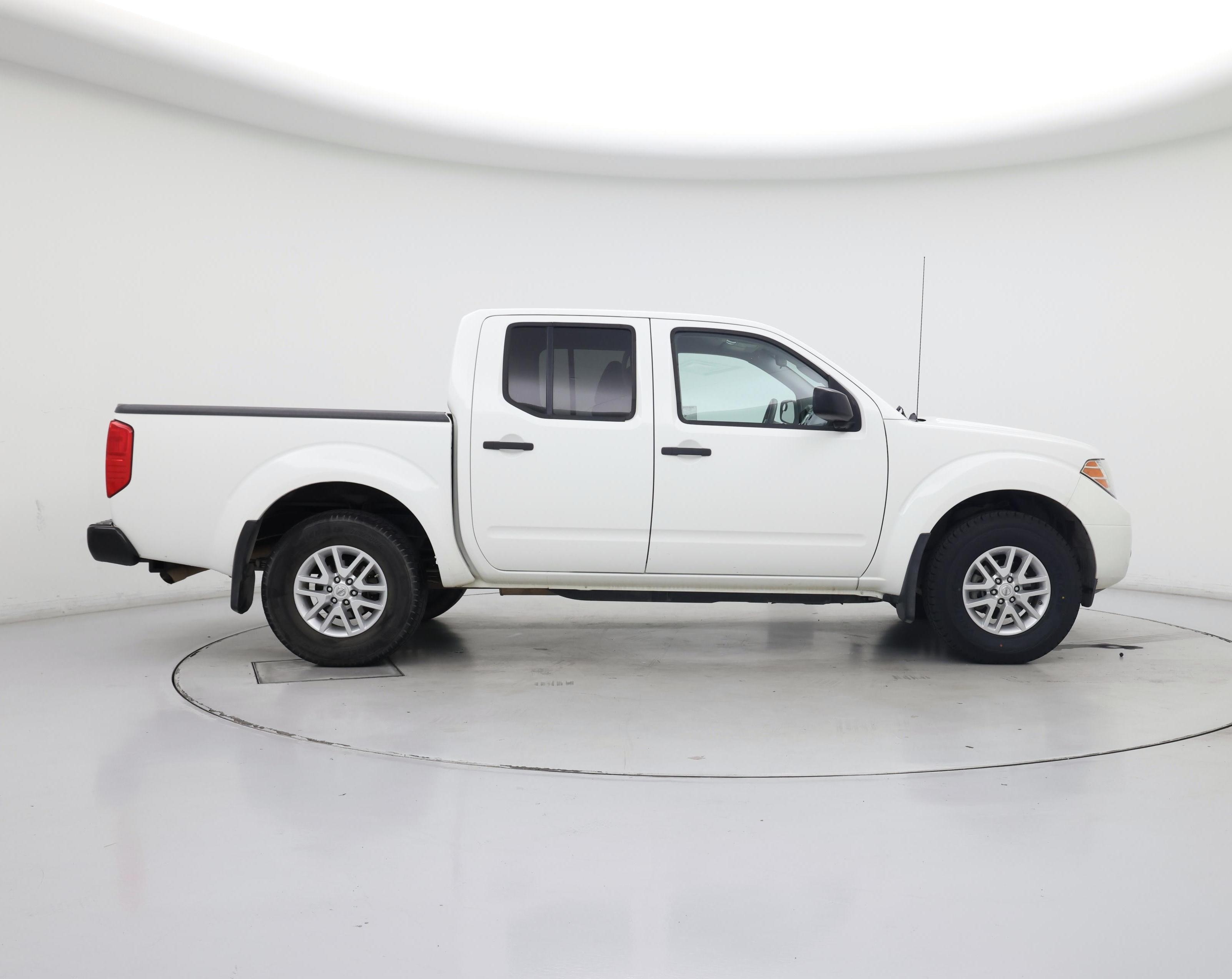 Thumbnail: 2017 Nissan Frontier - 7