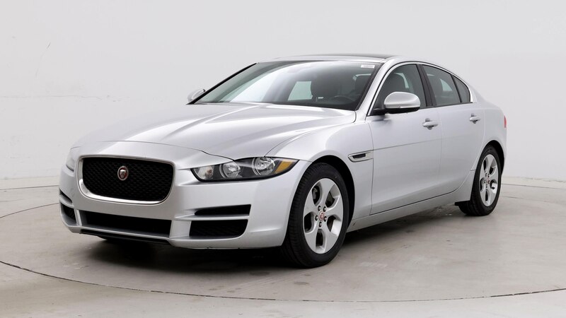 2017 Jaguar XE  4