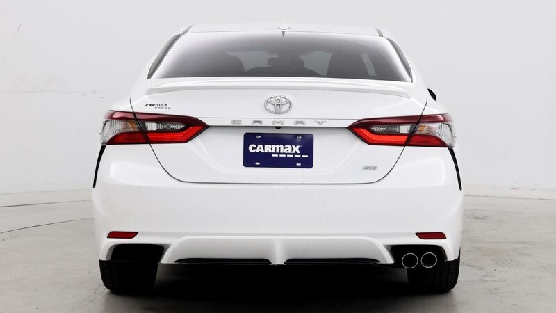 2022 Toyota Camry SE 6