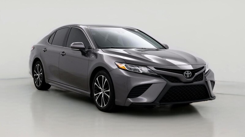 2019 Toyota Camry SE Hero Image