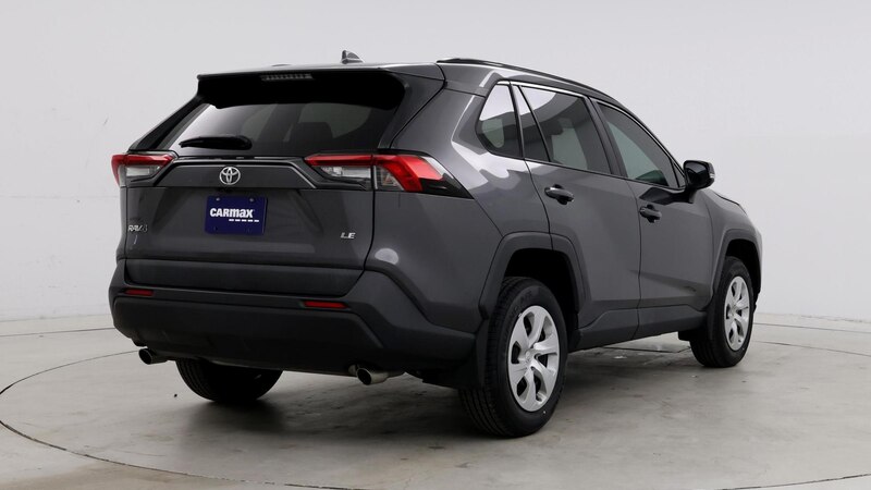 2019 Toyota RAV4 LE 8