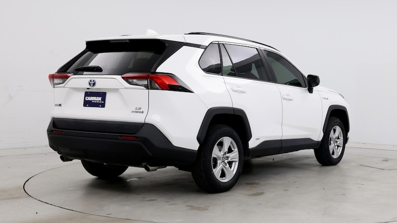 2020 Toyota RAV4 LE 8