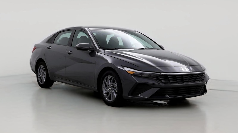 2024 Hyundai Elantra SEL Hero Image