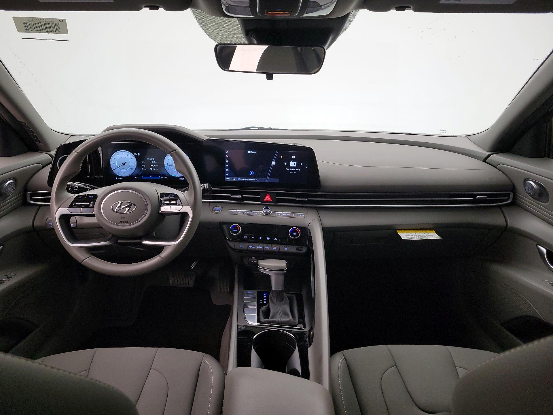 Thumbnail: 2023 Hyundai Elantra - 9