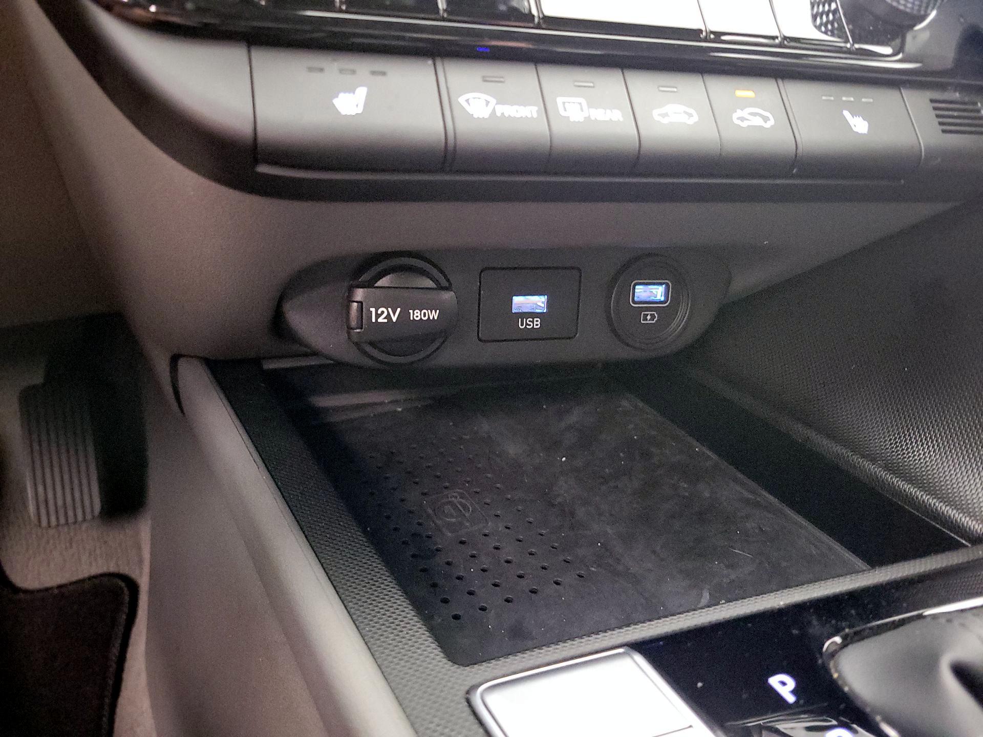 Thumbnail: 2023 Hyundai Elantra - 19