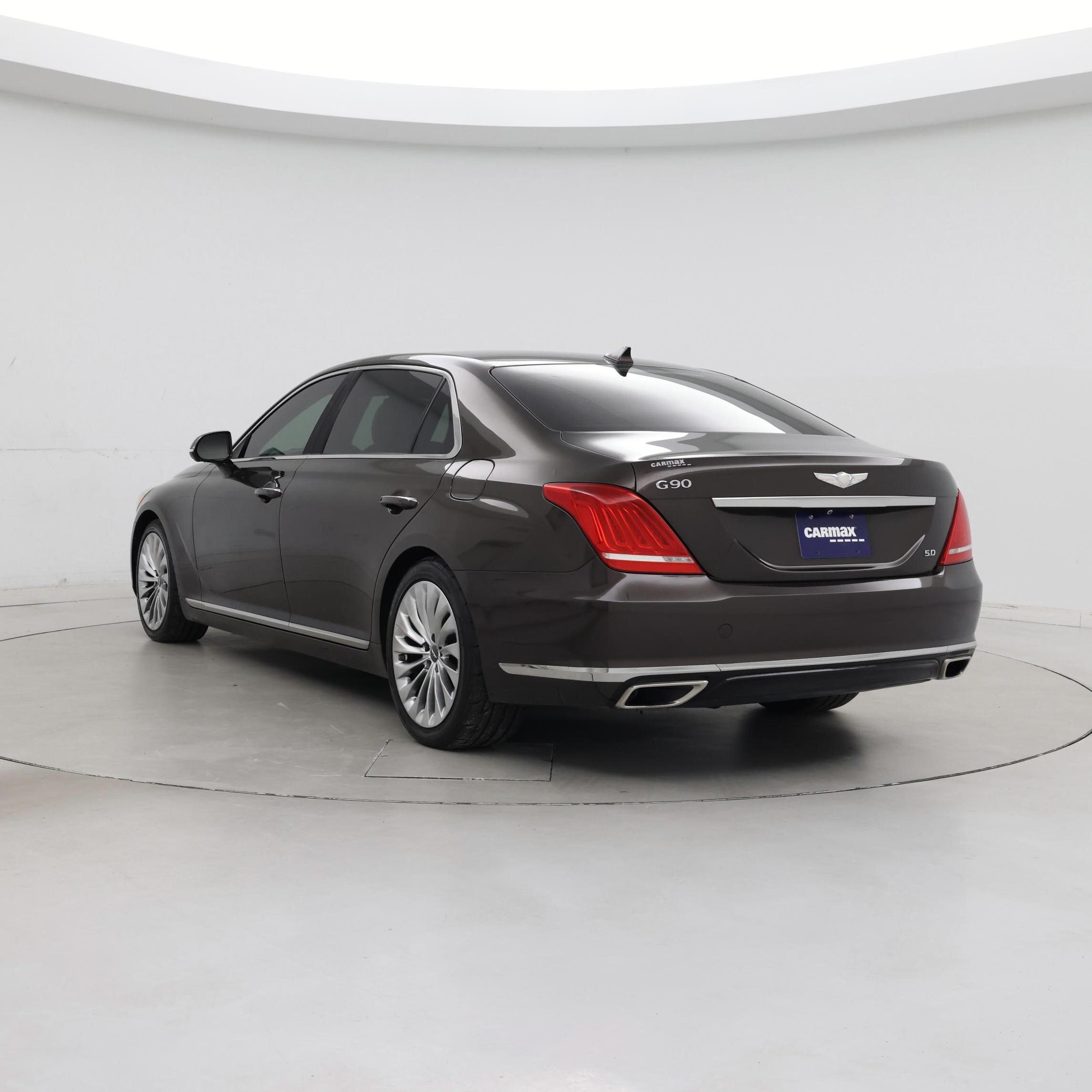 Thumbnail: 2017 Genesis G90 - 2