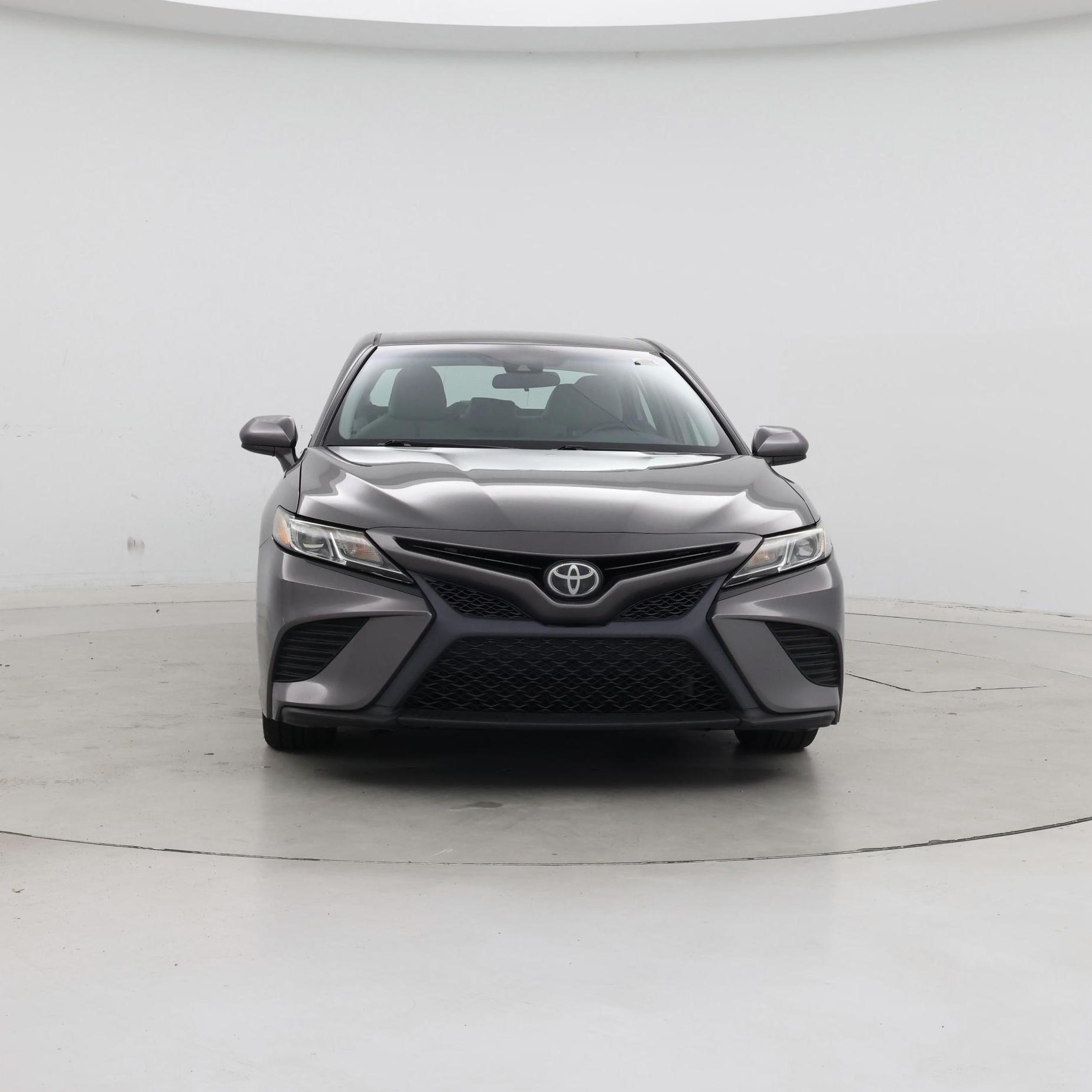 Thumbnail: 2018 Toyota Camry - 5