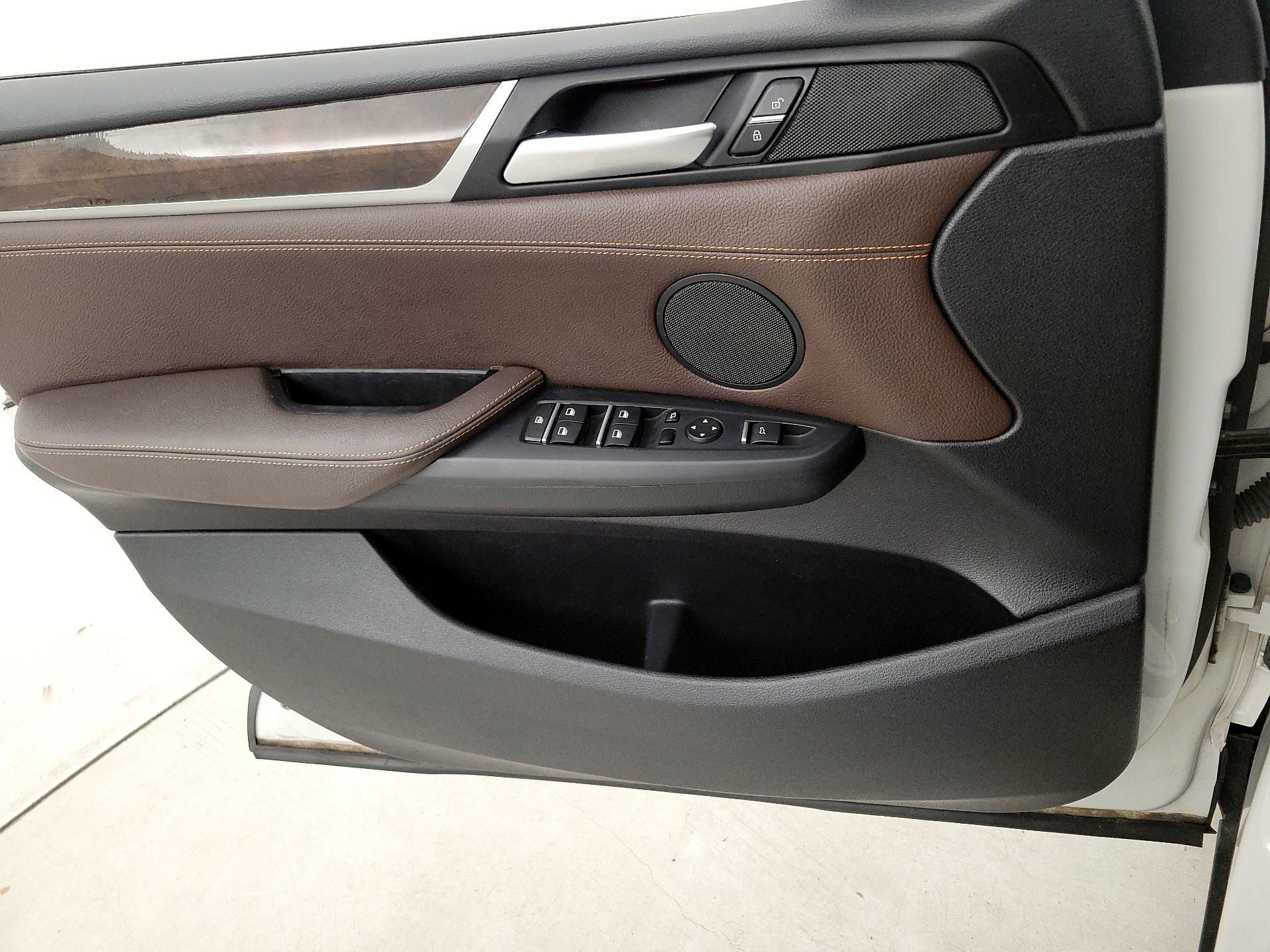 Thumbnail: 2016 BMW X3 - 12