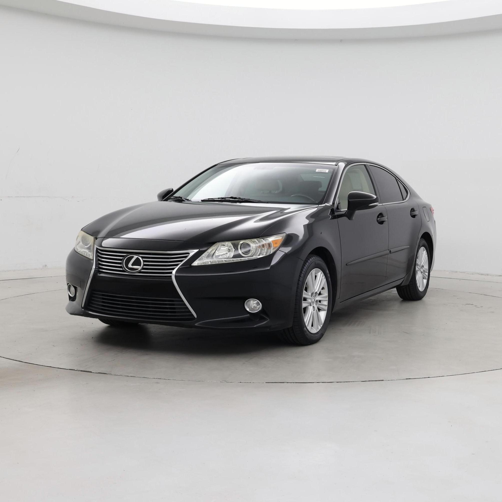 Thumbnail: 2014 Lexus ES - 4