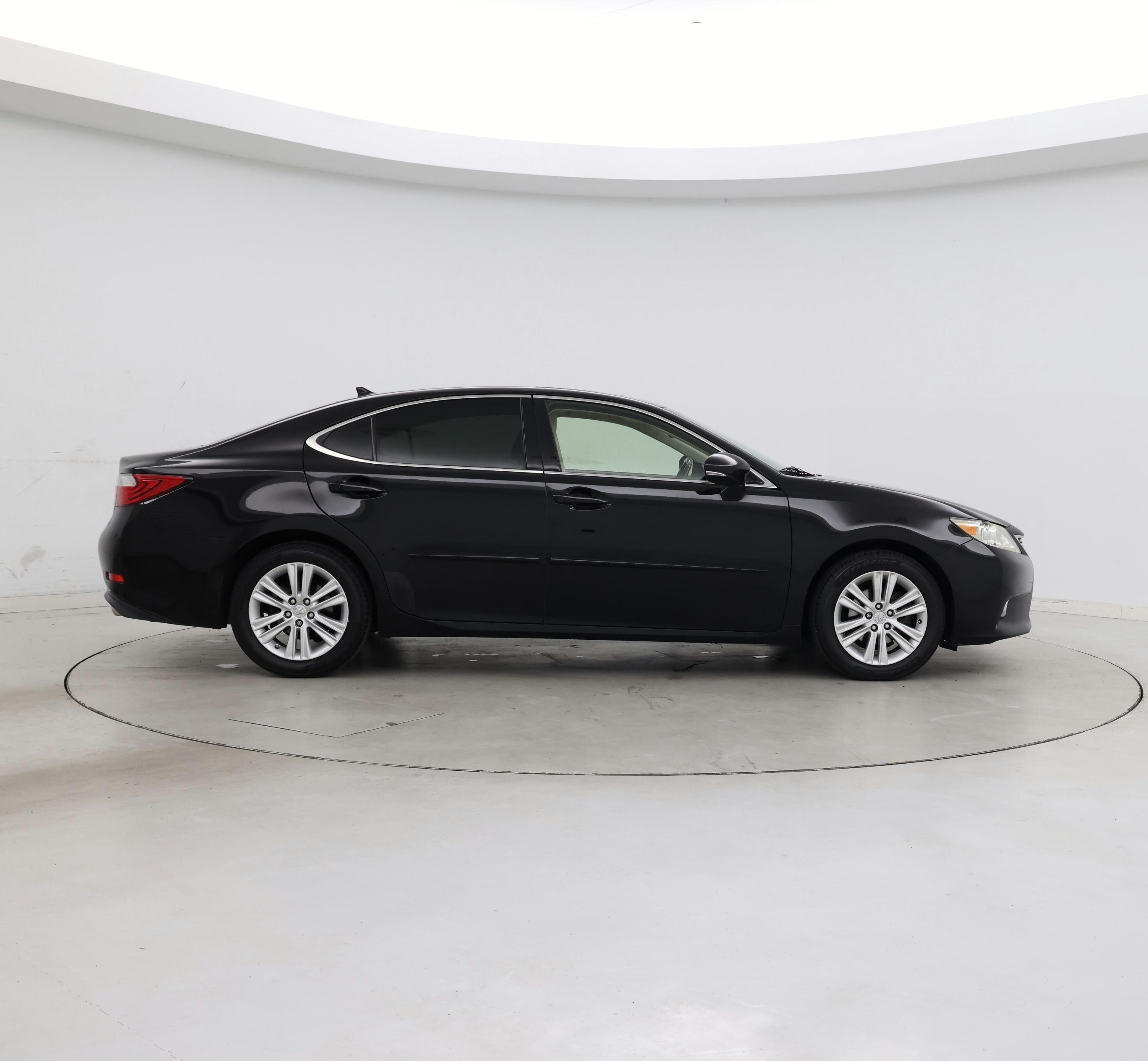 Thumbnail: 2014 Lexus ES - 7