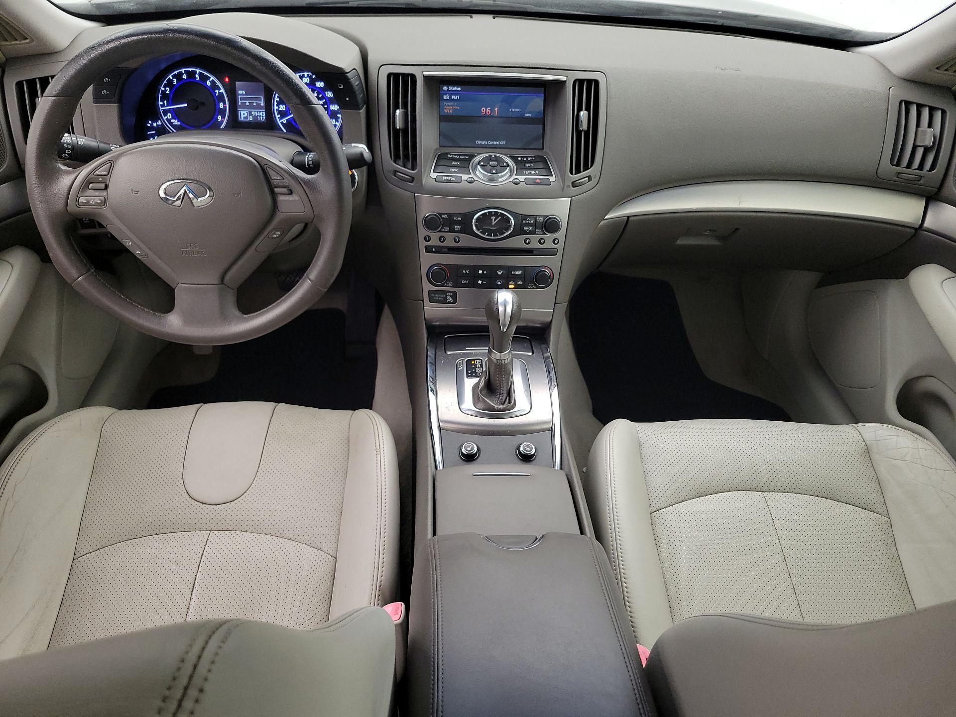 Thumbnail: 2015 INFINITI  - 9