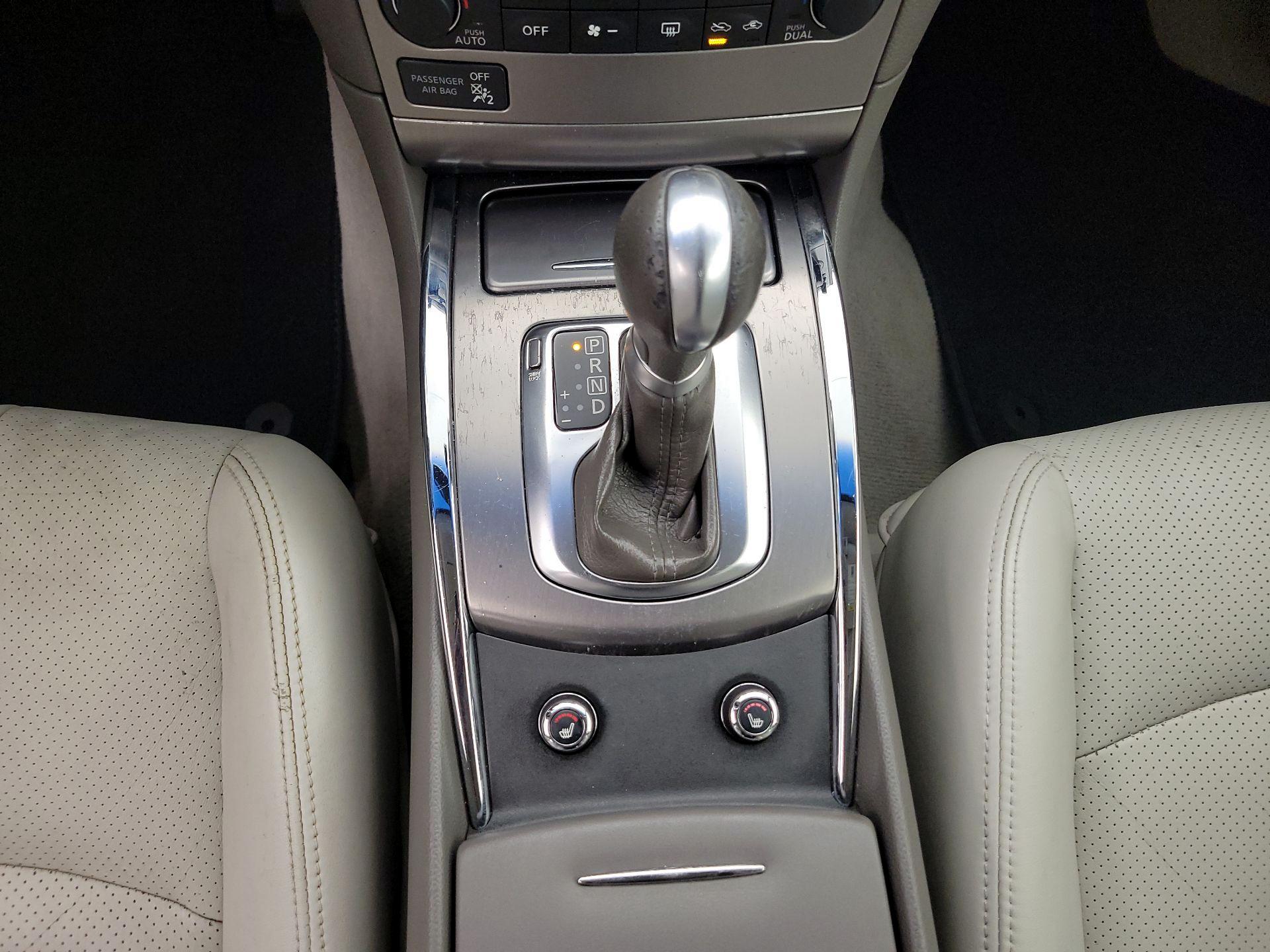 Thumbnail: 2015 INFINITI  - 17