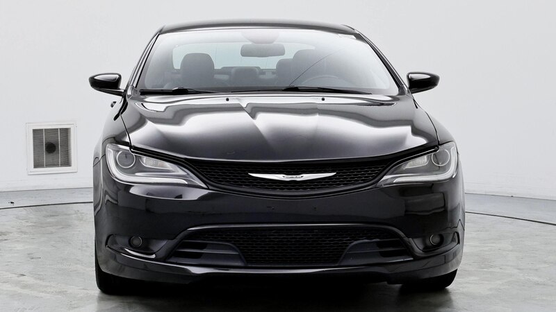 2016 Chrysler 200 S 5